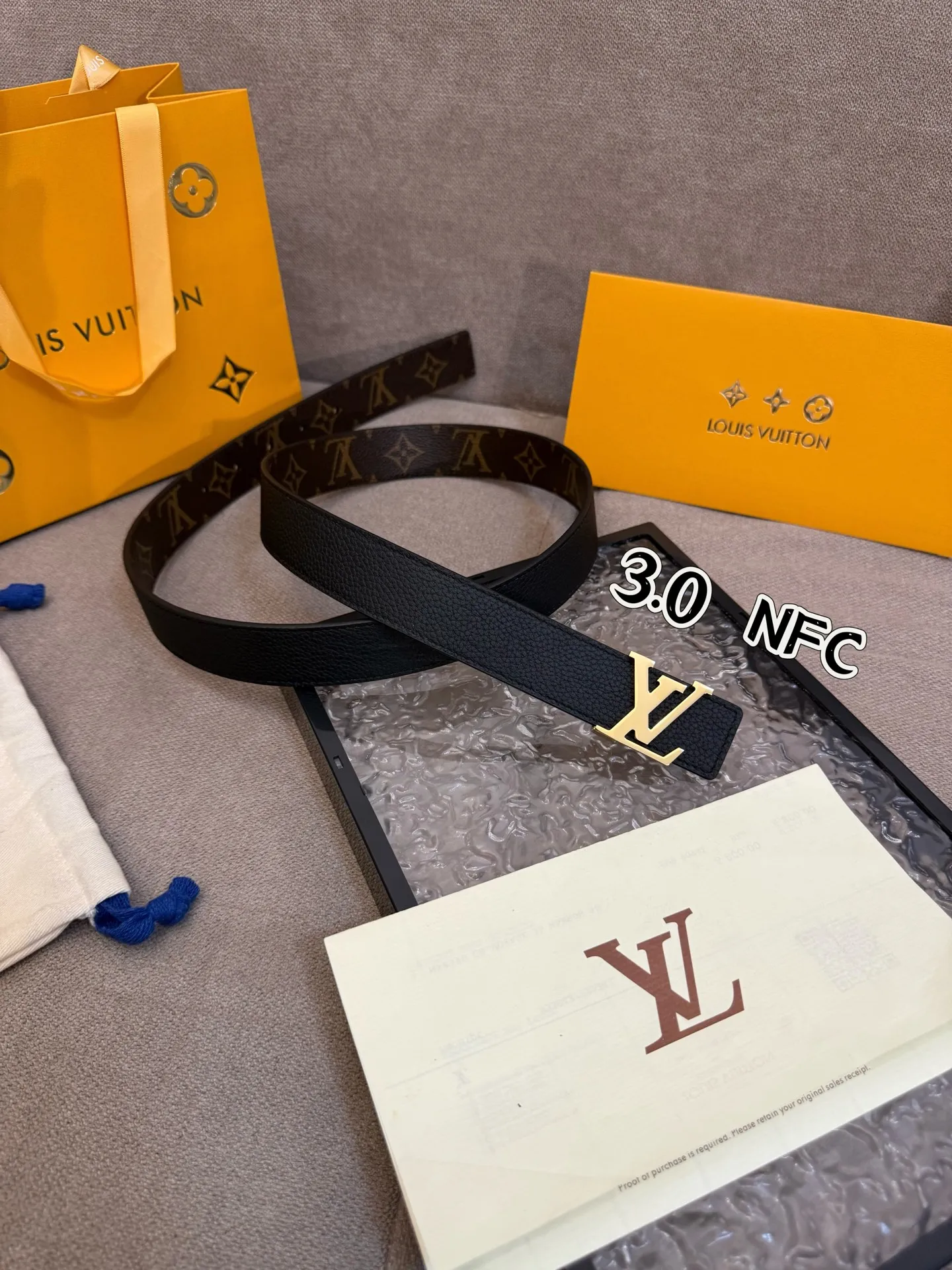 Louis Vuitton 黒 3.0cm LV Initiales ベルト - 画像 (6)