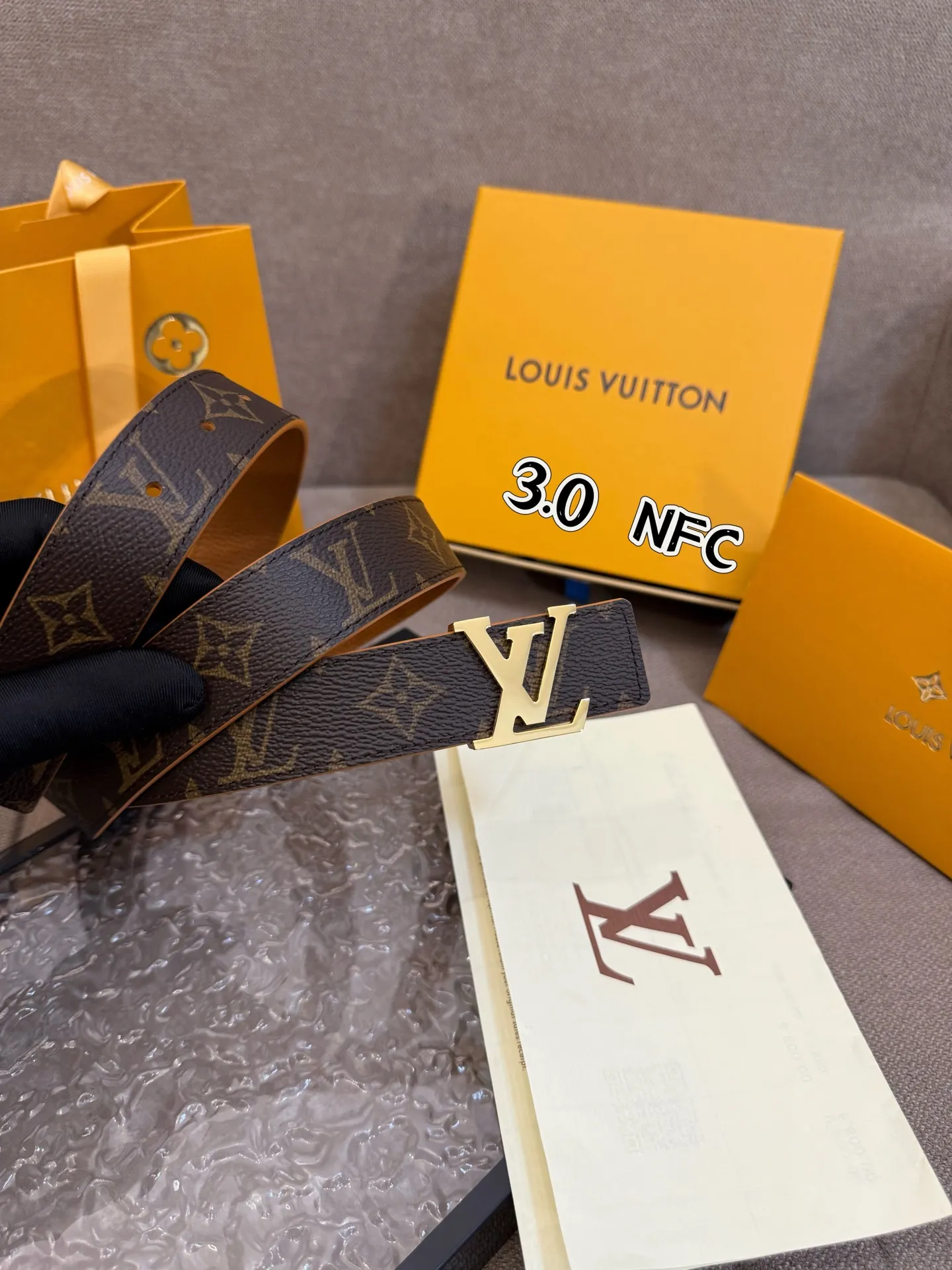 Louis Vuitton 3.0cm LV Initiales ベルト ブラウン - 画像 (7)