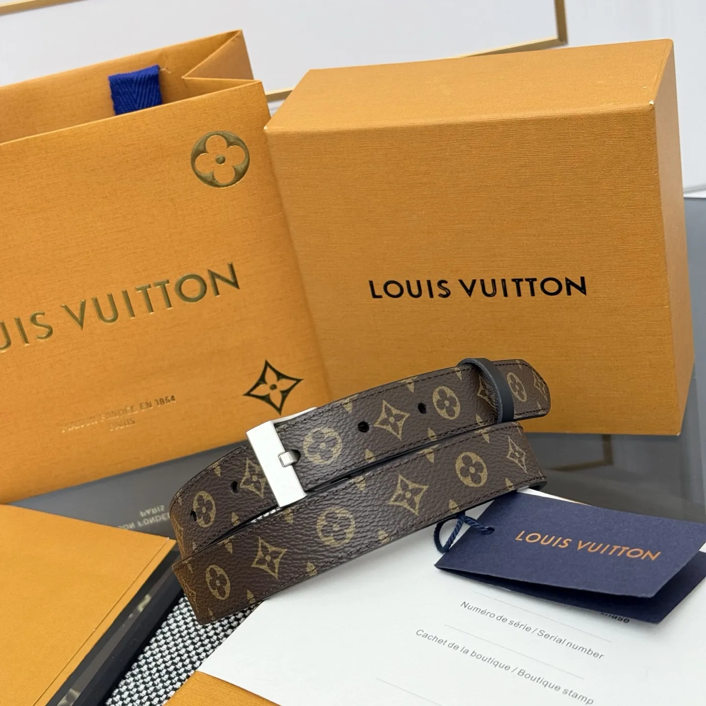 LOUIS VUITTON 新作ブラウンベルト - 画像 (5)