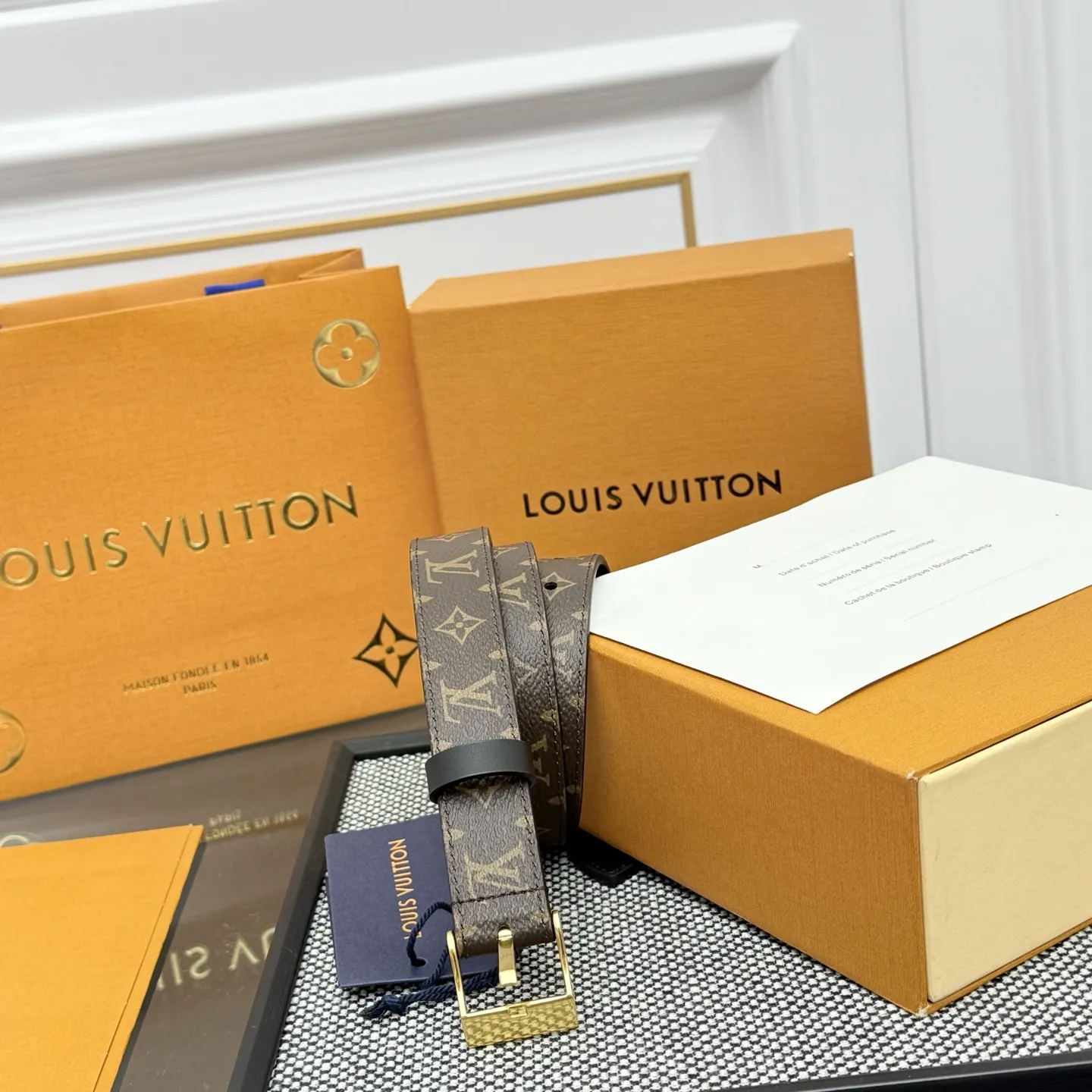 LOUIS VUITTON 黒色 LV Western ベルト - 画像 (6)