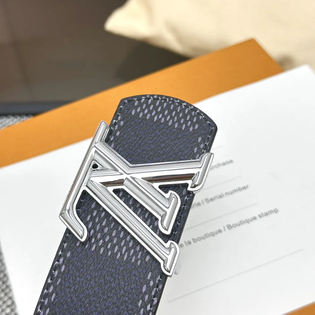 LOUIS VUITTON 新作 ダークブルー ダブルフェイスベルト - 画像 (8)