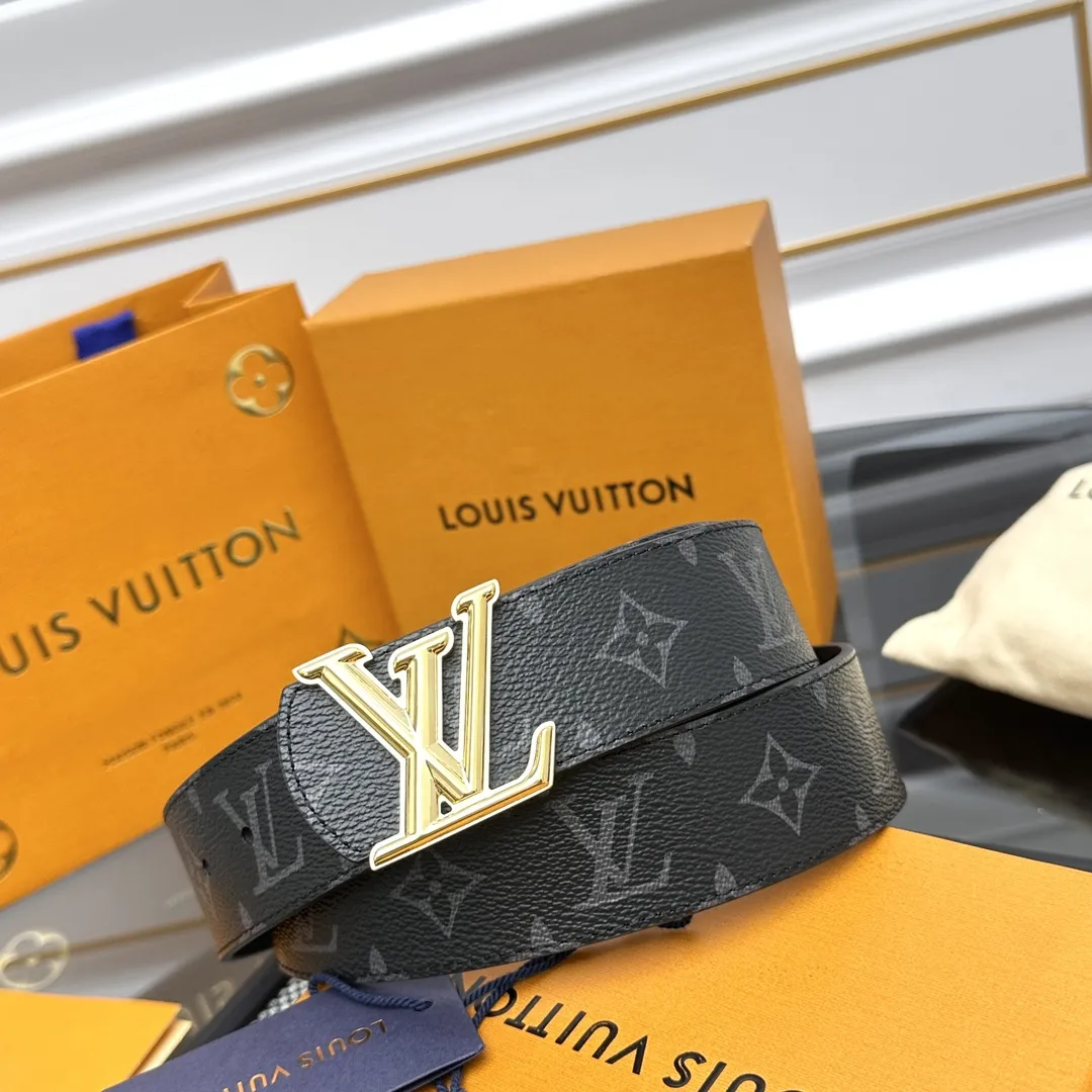 LOUIS VUITTON 新作ダブルフェイスベルト