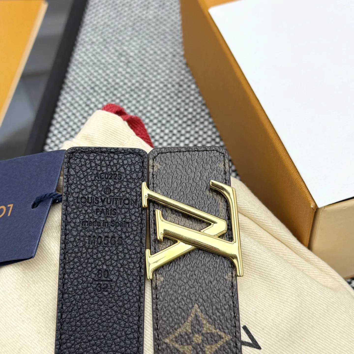 LOUIS VUITTON 新作ブラウンダブルベルト - 画像 (6)