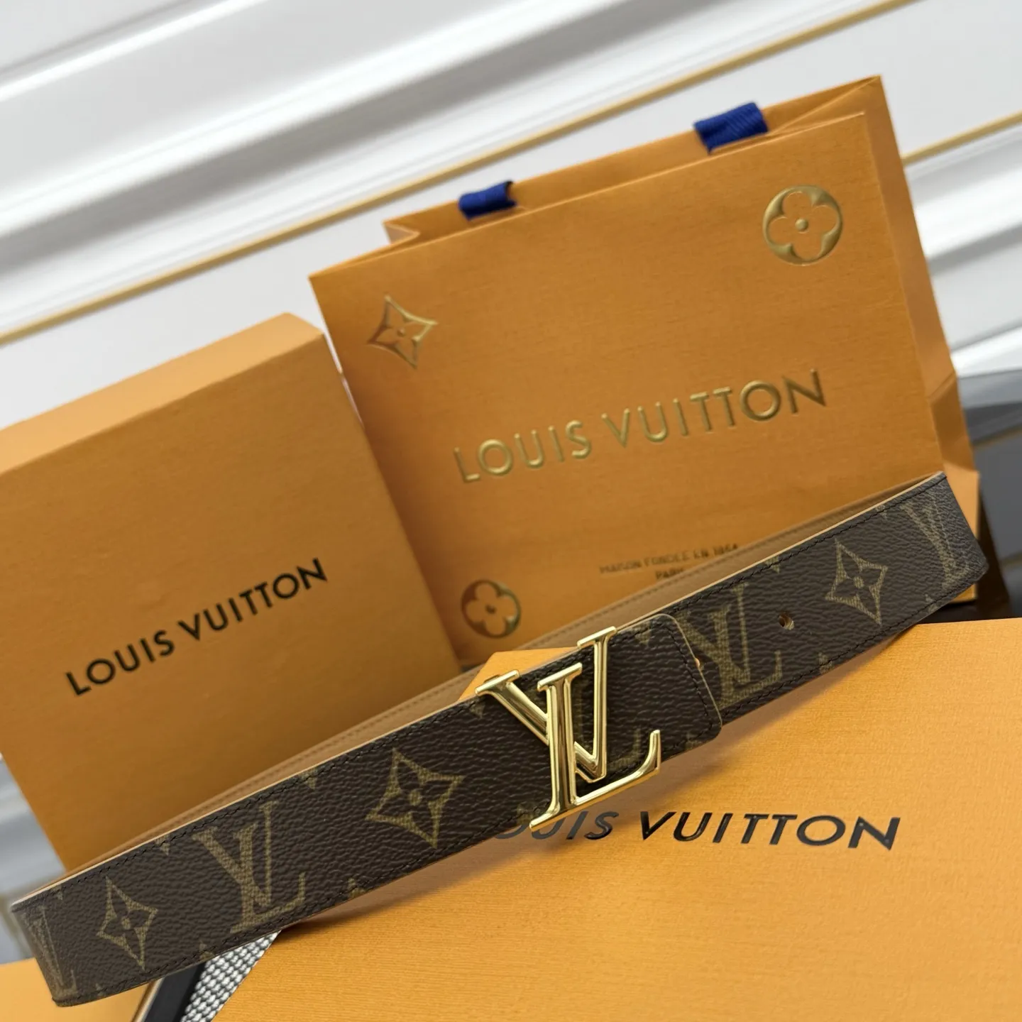 LOUIS VUITTON 新作ブラウンダブルベルト - 画像 (4)