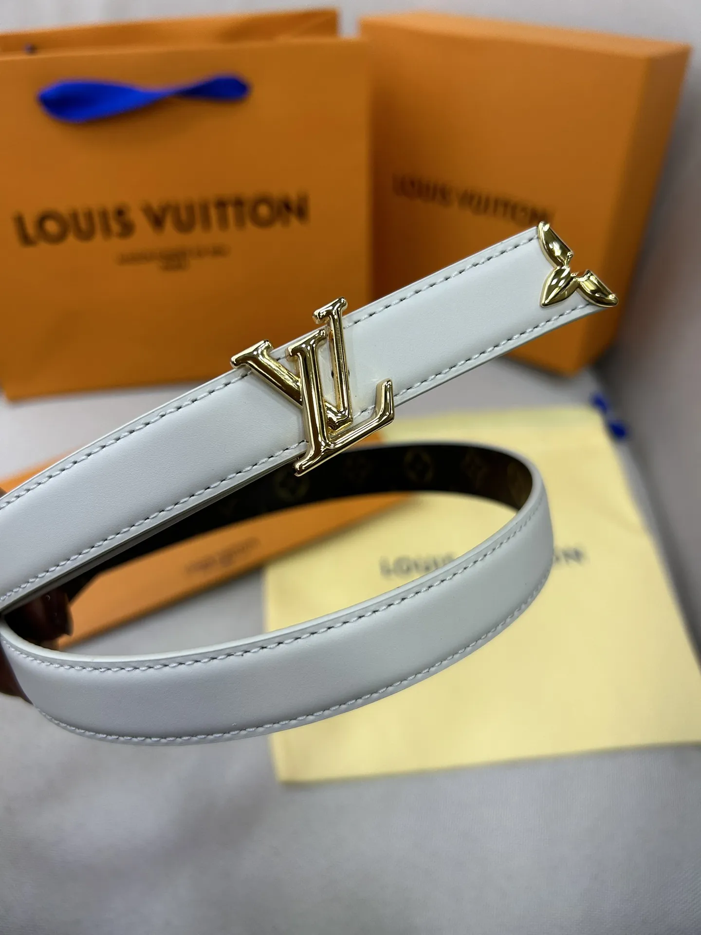 ルイヴィトン ダブルフェイスベルト ホワイトブラウン - 画像 (4)