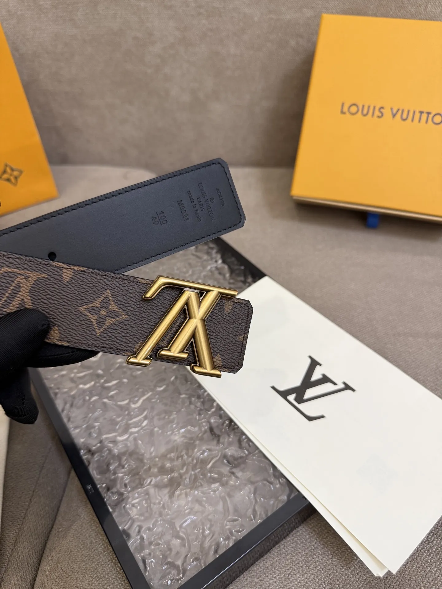 LOUIS VUITTON新作ベルト4cm - 画像 (5)