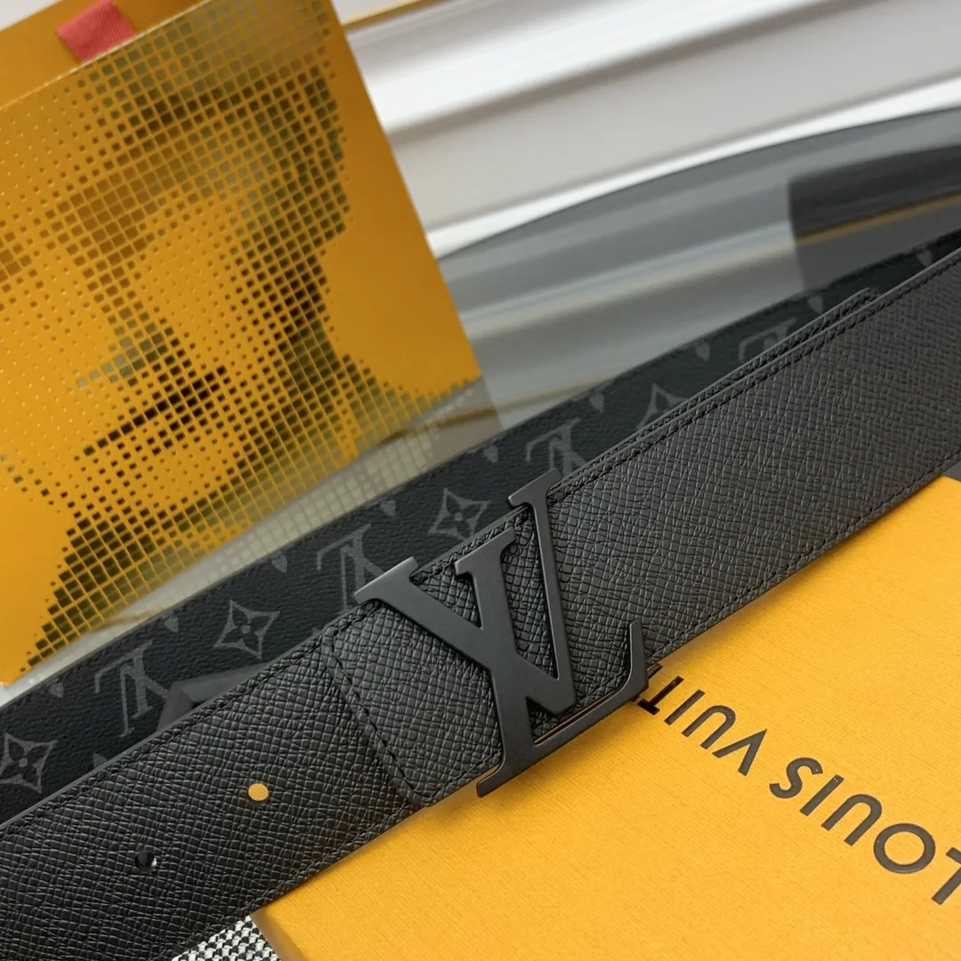 LOUIS VUITTON 新作黒ダブルフェイスベルト