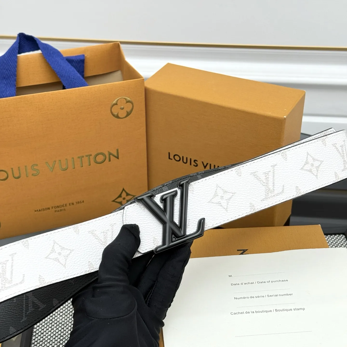 LOUIS VUITTON 新作白Monogramリバーシブルベルト - 画像 (6)