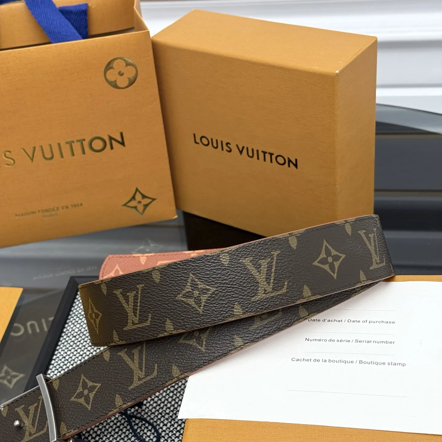LOUIS VUITTON 新作ダブルフェイスベルト - 画像 (4)