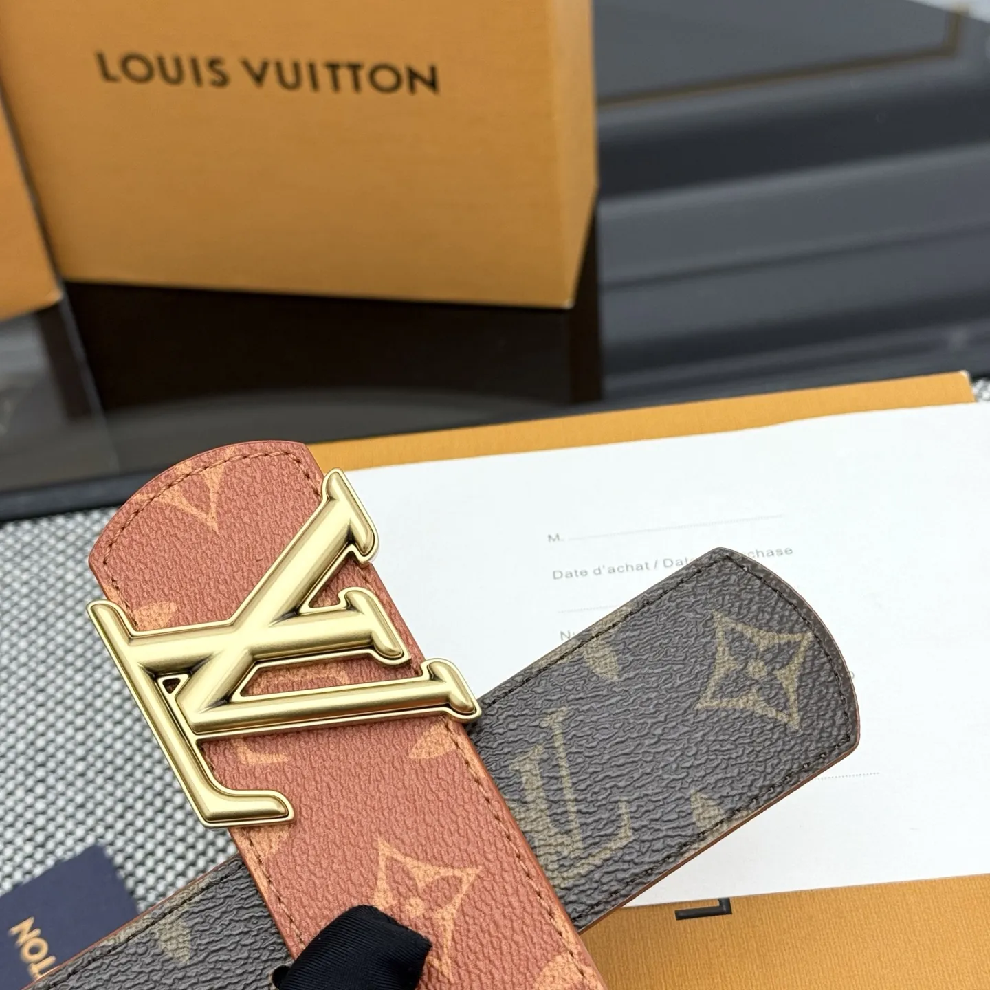 Louis Vuitton 新作レッドダブルフェイスベルト - 画像 (6)