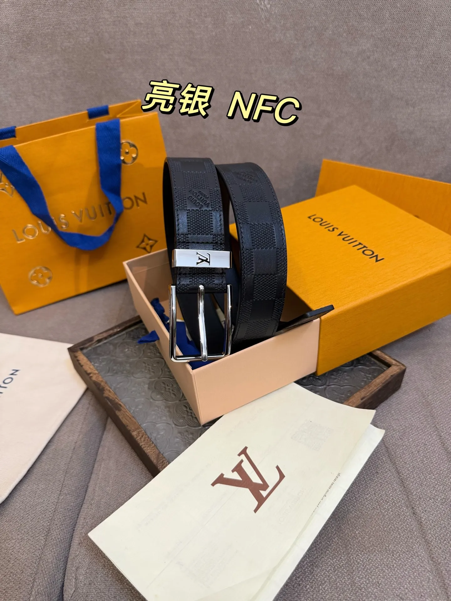 Louis Vuitton 新作黒カウボーイベルト - 画像 (7)