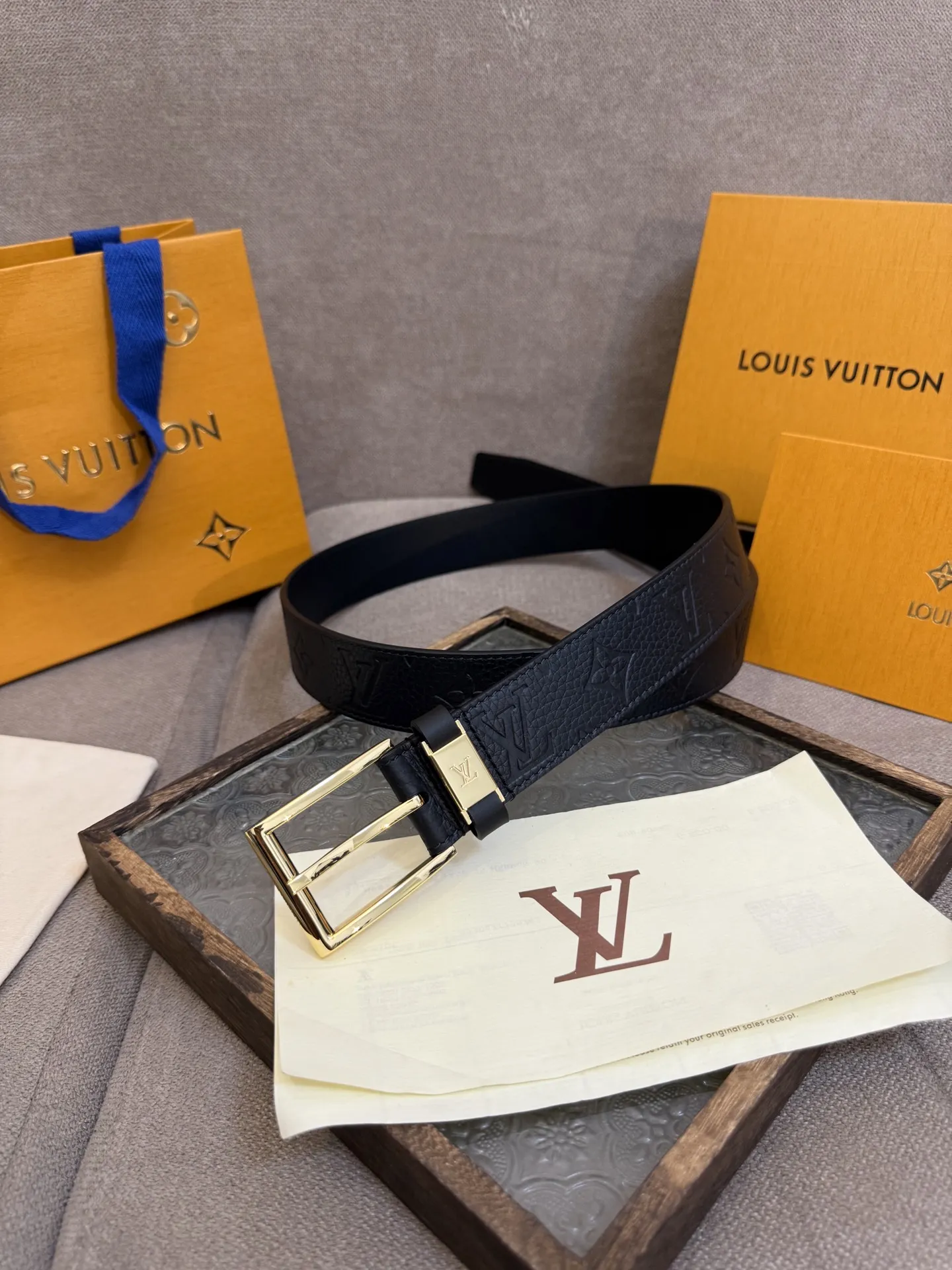 LOUIS VUITTON新作黒リザード型ベルト - 画像 (3)