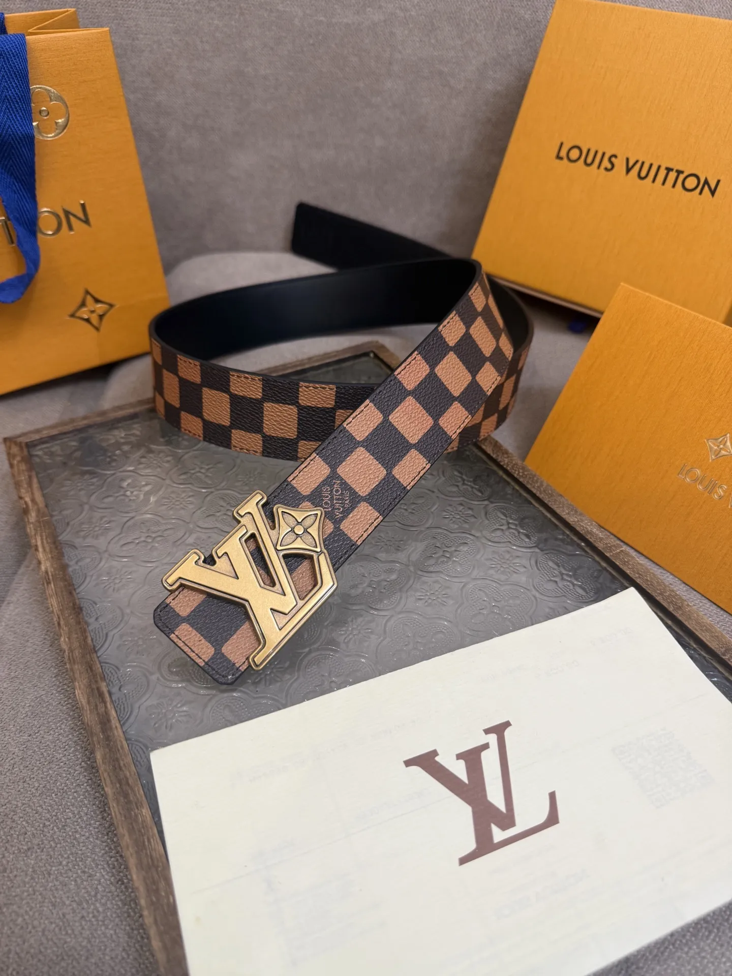 LOUIS VUITTON 新作ダークブラウンチェックベルト - 画像 (3)