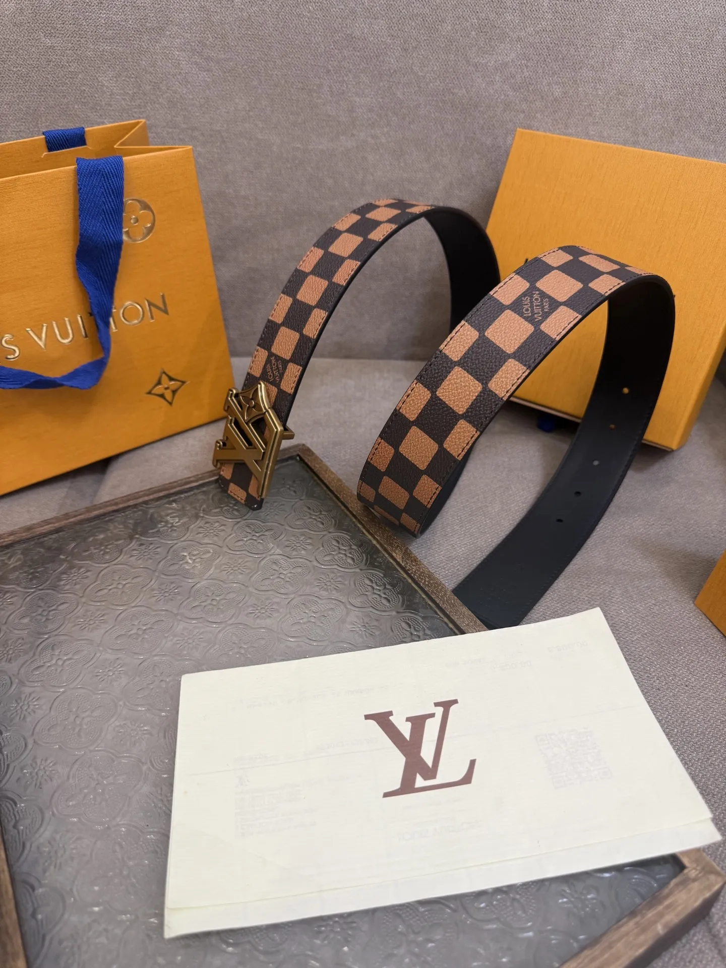LOUIS VUITTON 新作ダークブラウンチェックベルト - 画像 (4)