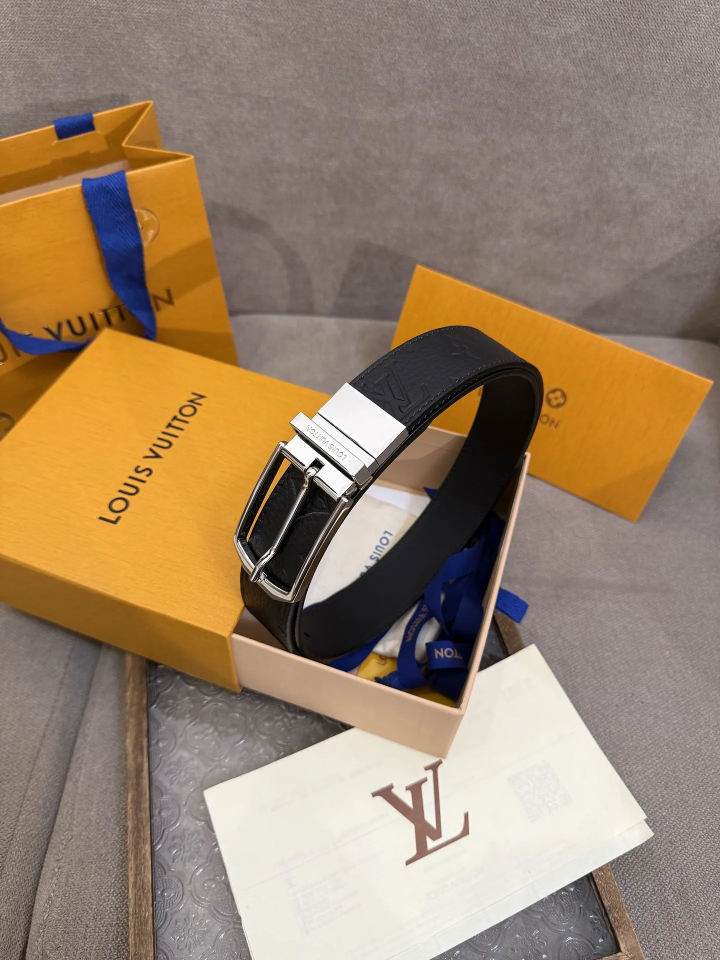 LOUIS VUITTON 新作黒Slenderベルト - 画像 (7)