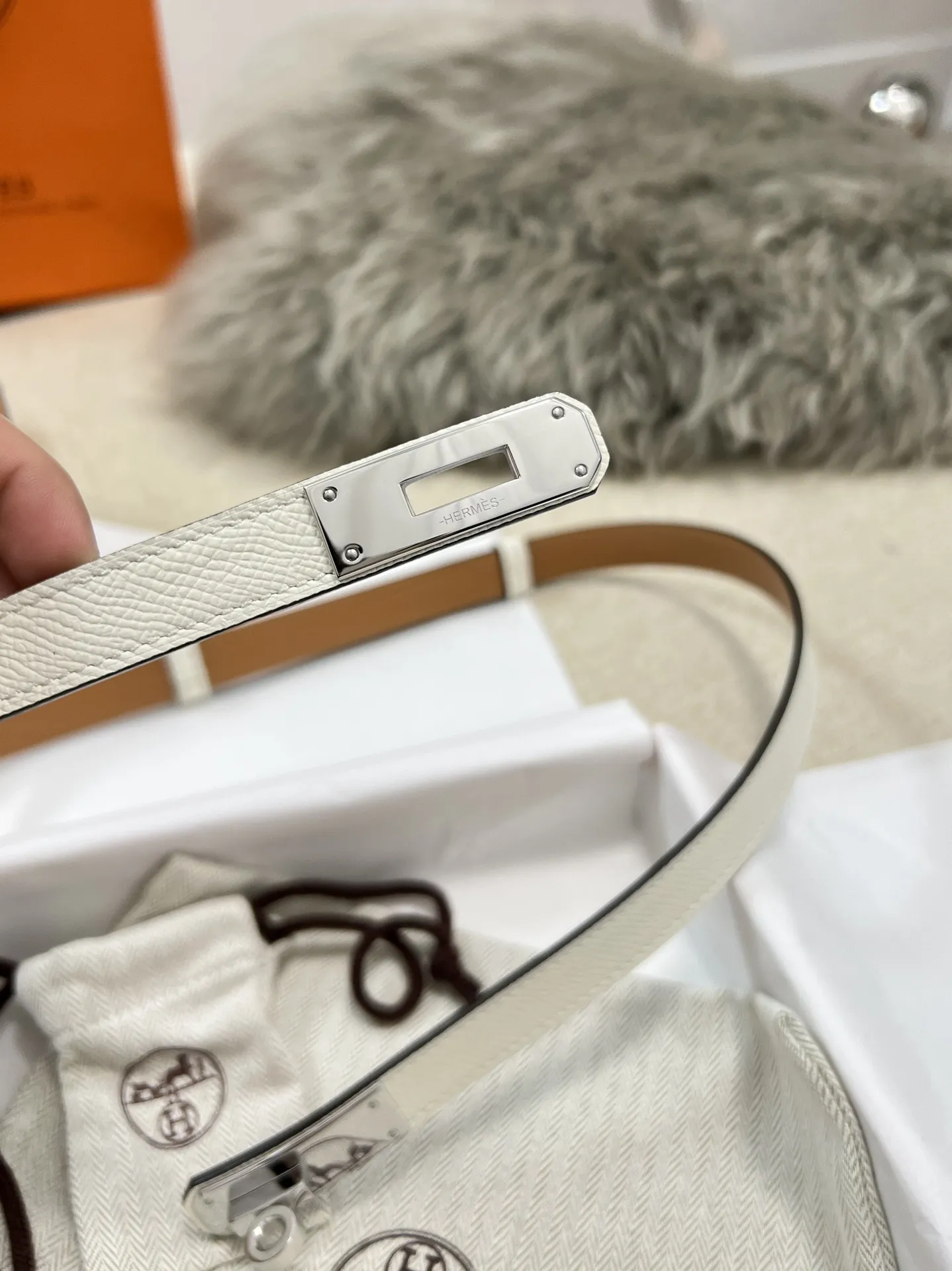 HERMÈS ケリーブレスレット ホワイト クラシックスタイル - 画像 (4)