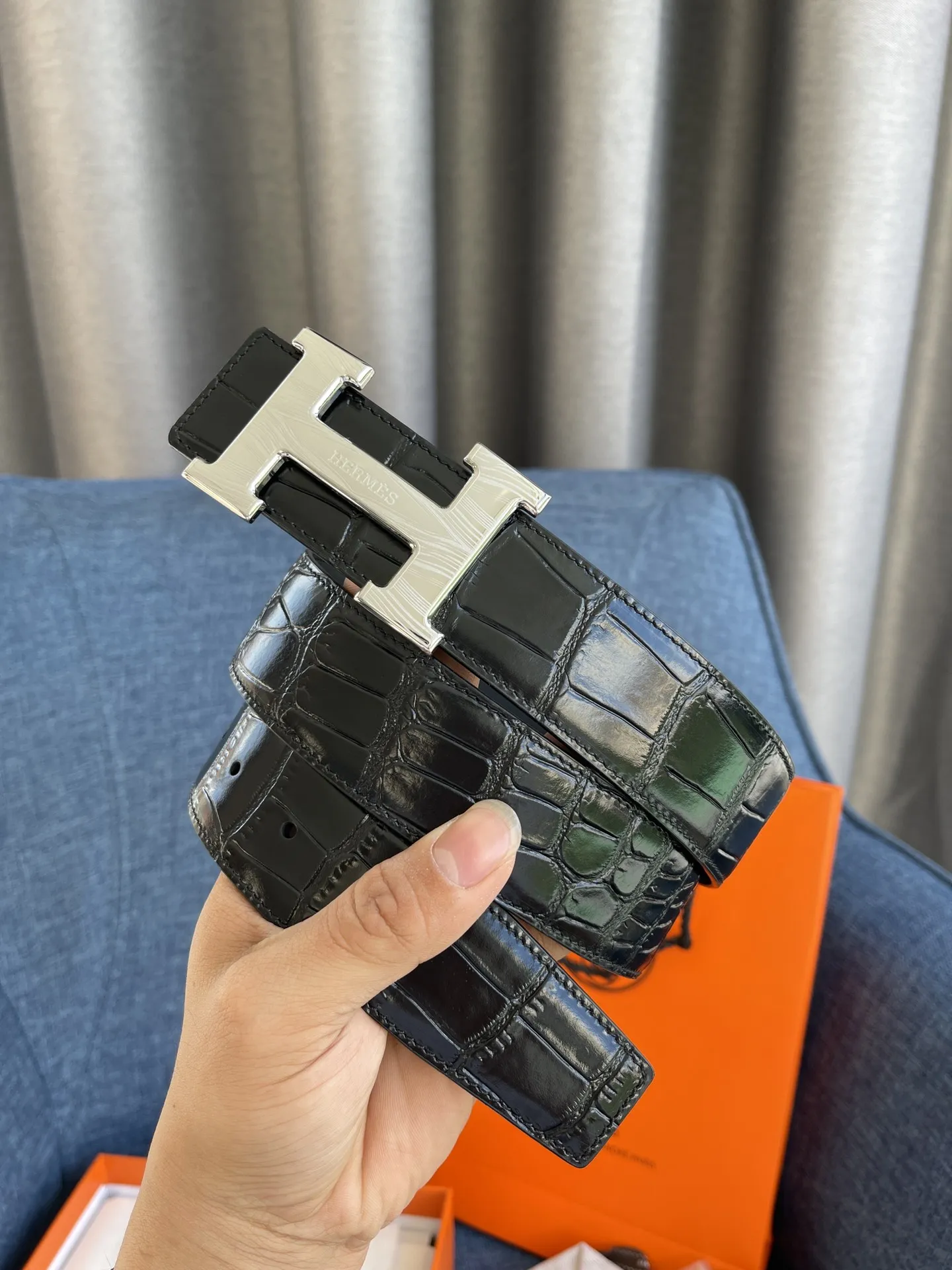 エルメス新作黒クロコダイルベルト