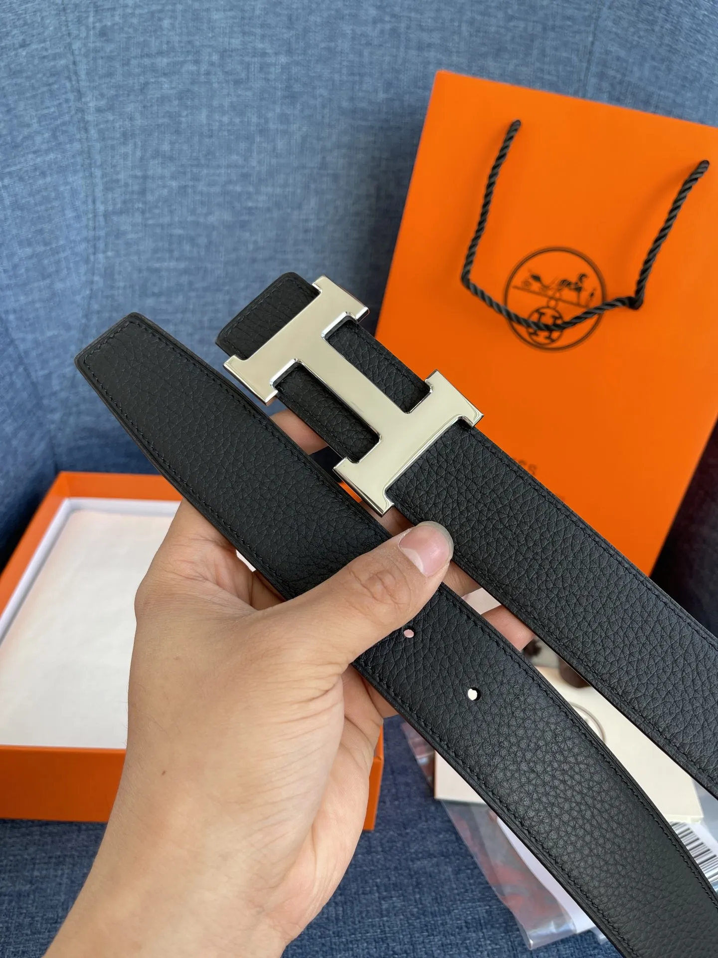 Hermès新作黒レザーベルト38mm - 画像 (4)