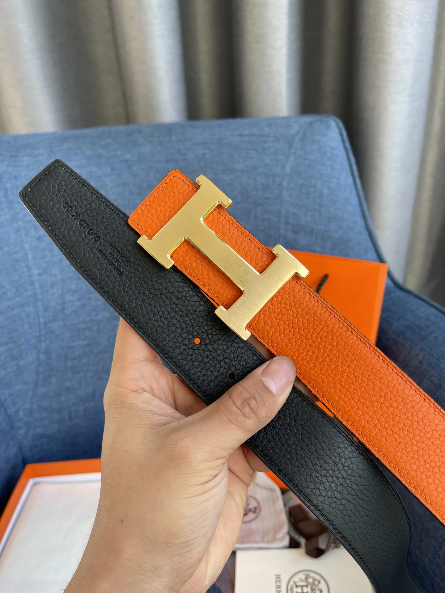 エルメス新作オレンジレザーベルト - 画像 (3)