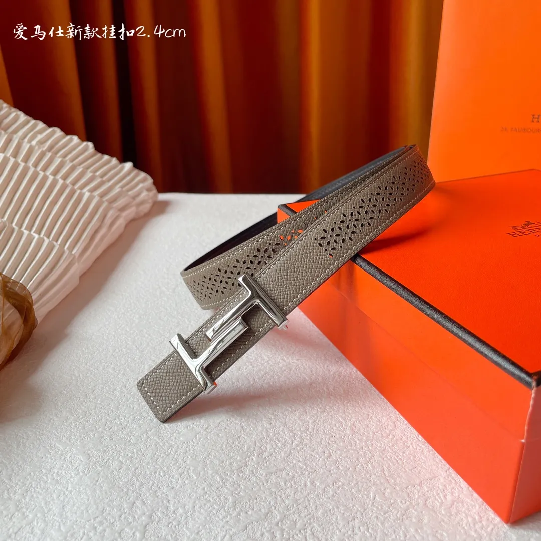 エルメス グレー レザーベルト Tバックル