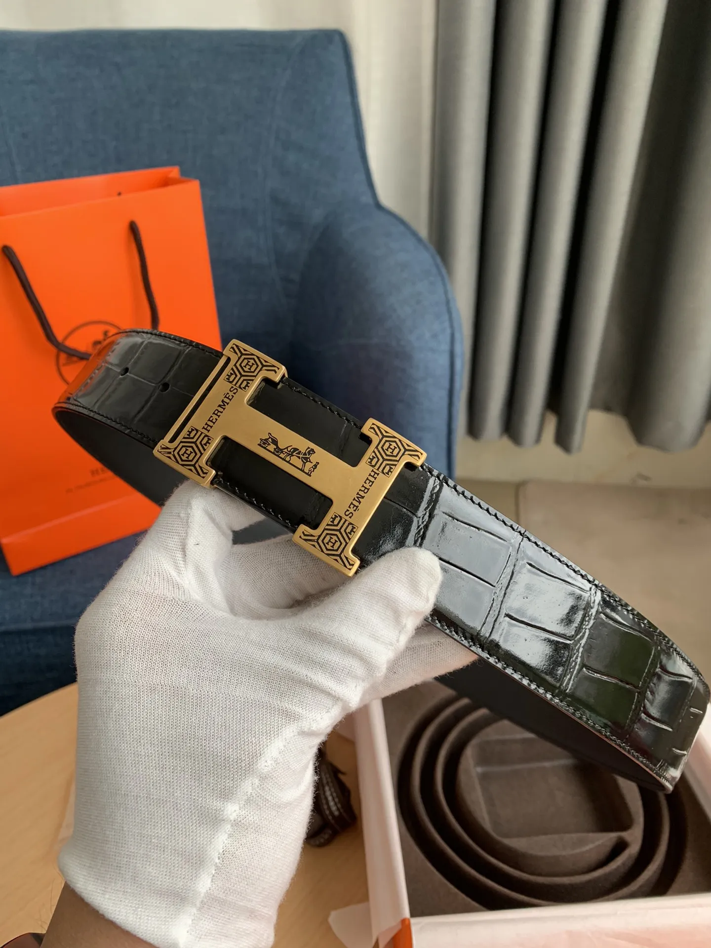 HERMES新作CONSTANCE BELT黒クロコダイル革 - 画像 (6)