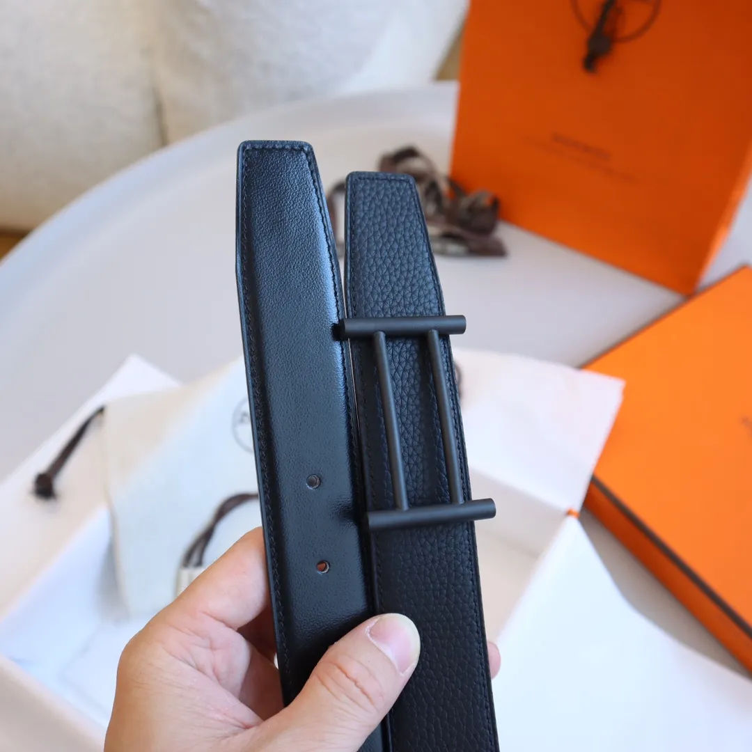 Hermès 新作黒レザーベルト3.2cm