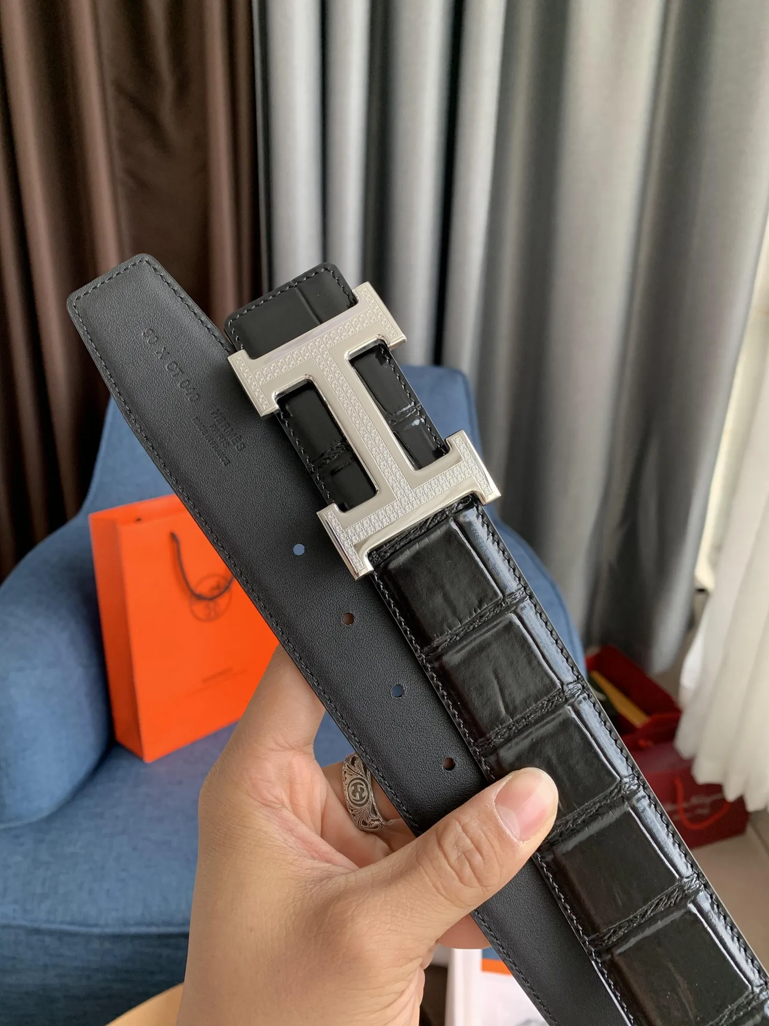 エルメス新作黒クロコダイルベルト - 画像 (4)