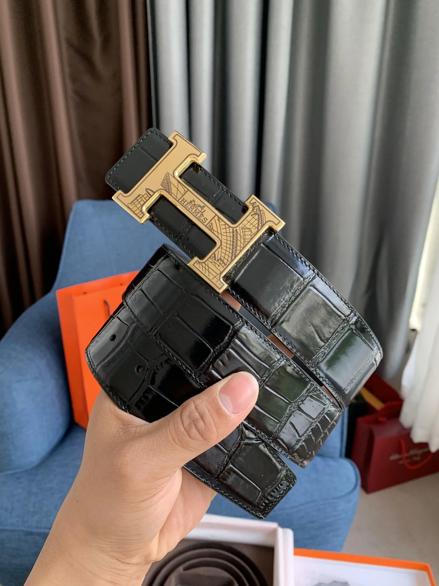 エルメス新作黒クロコダイルベルト