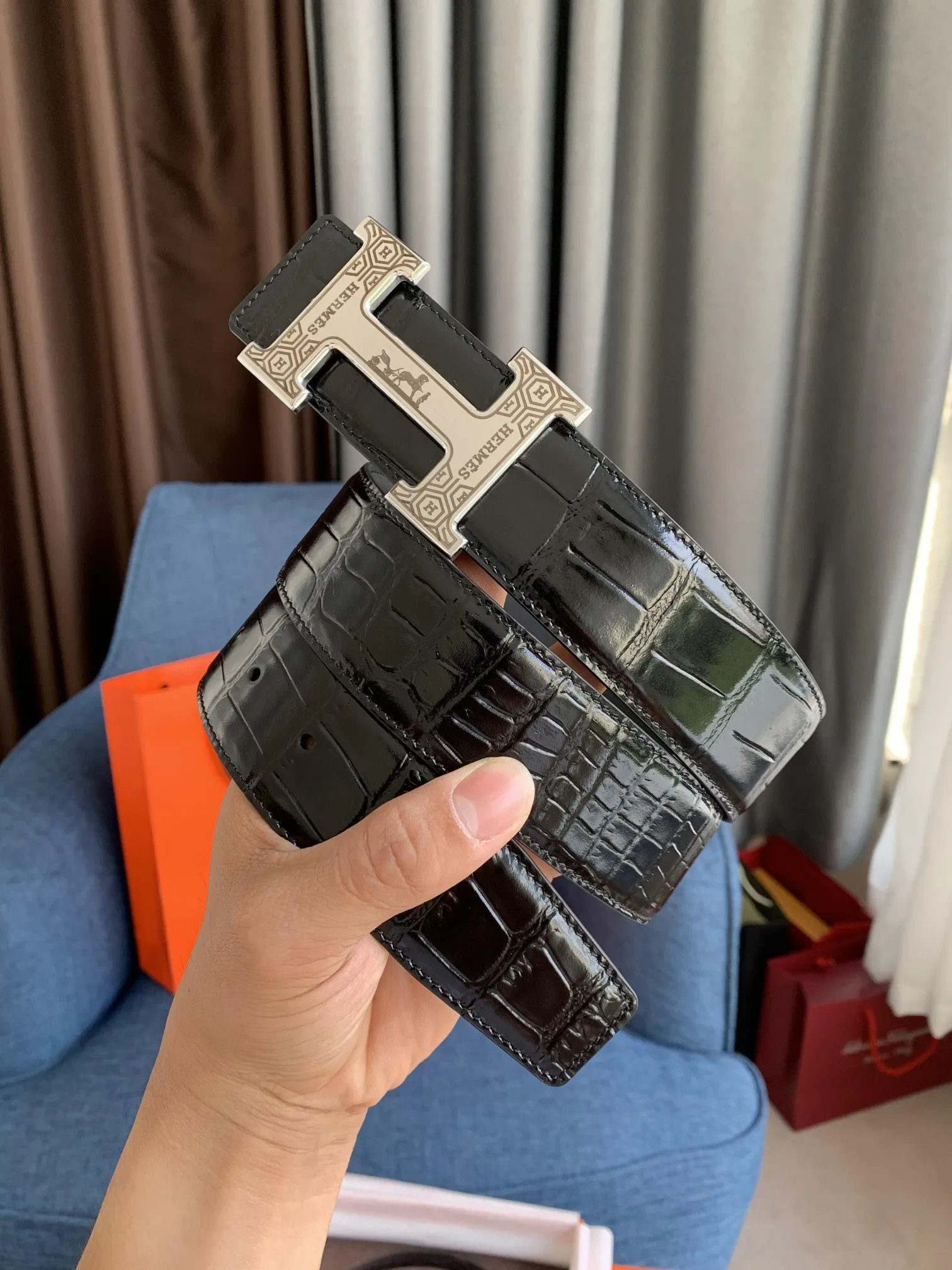 エルメス新作黒クロコダイルベルト38mm