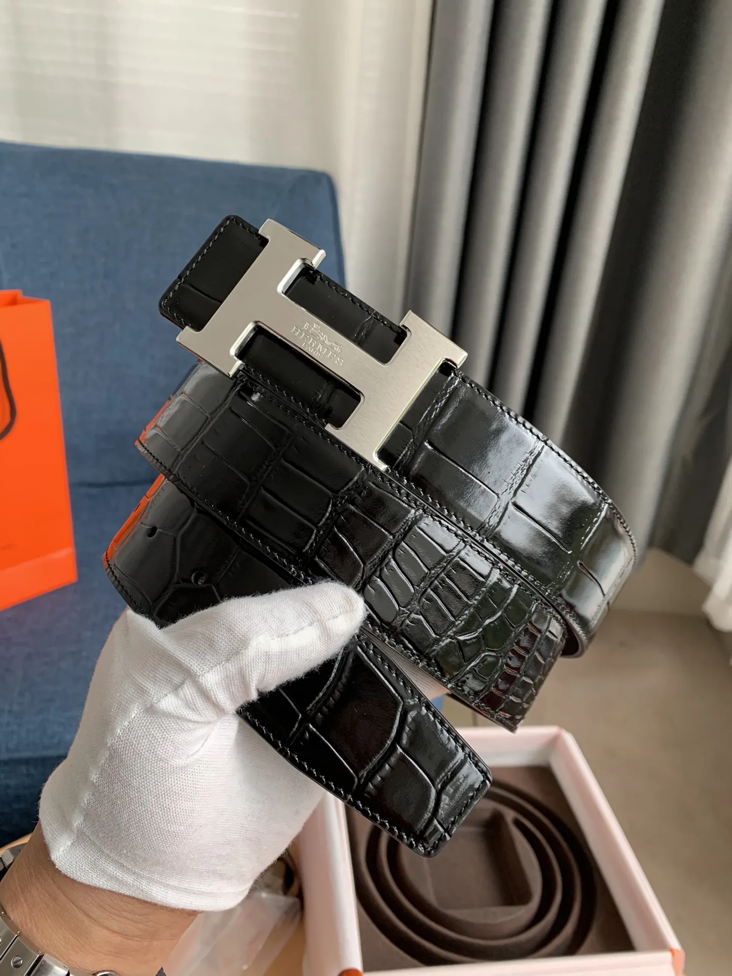 エルメス新作黒クロコダイルベルト