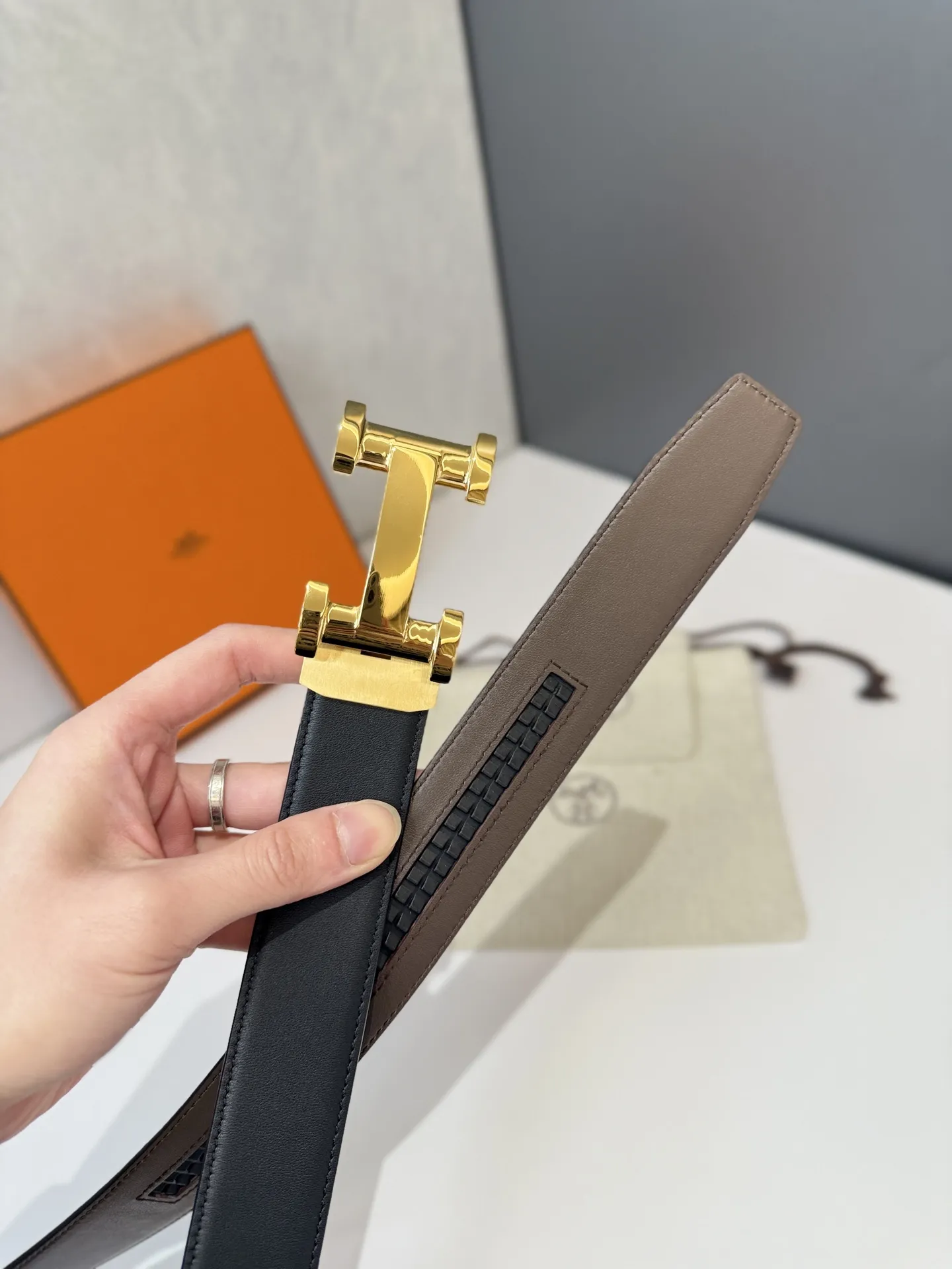 エルメス ブラック自動平滑扣ベルト - 画像 (6)