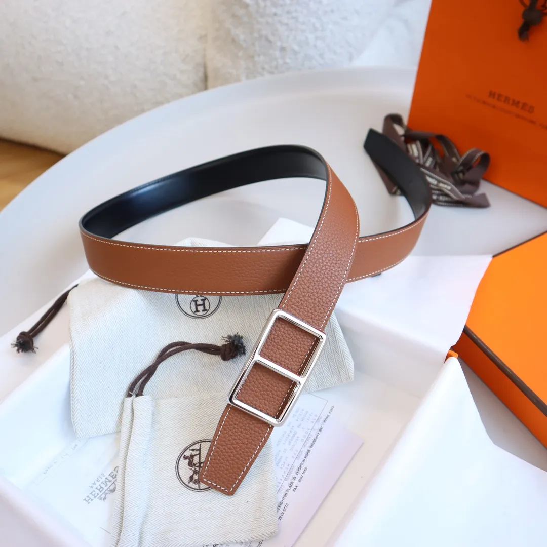 HERMÈS 茶色レザーベルト 3.2cm幅