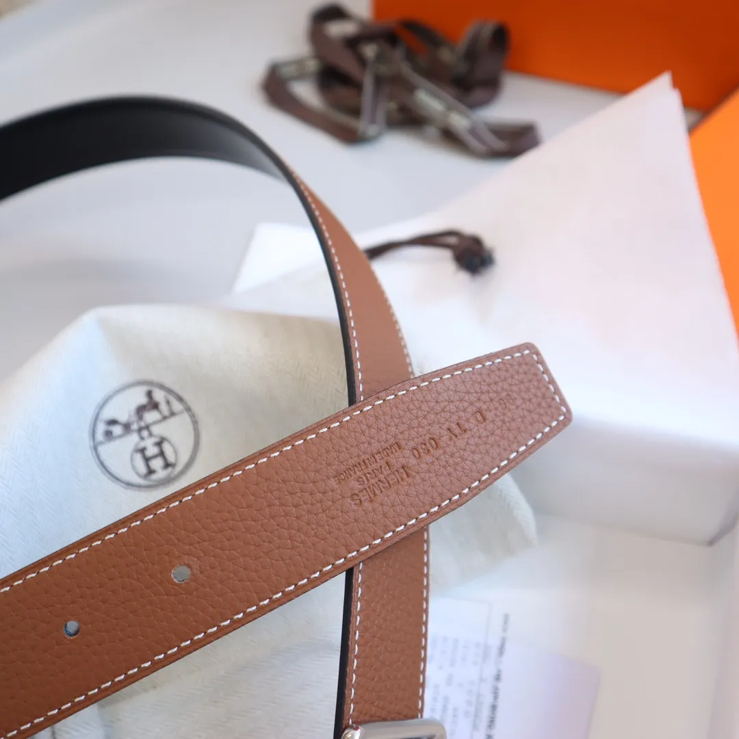 HERMÈS 茶色レザーベルト 3.2cm幅 - 画像 (9)