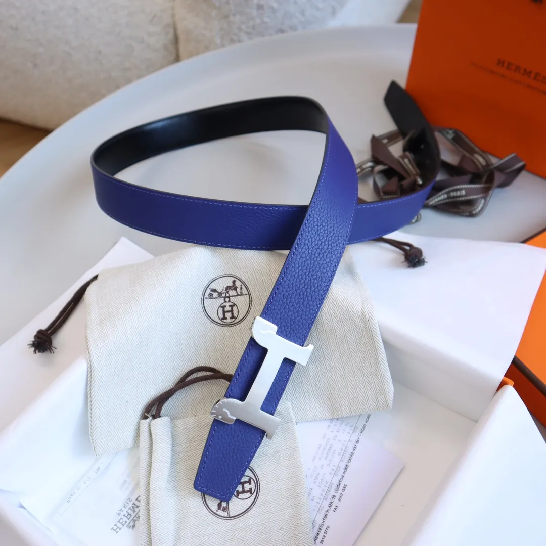 Hermès 新作ブルー革ベルトバックル - 画像 (3)