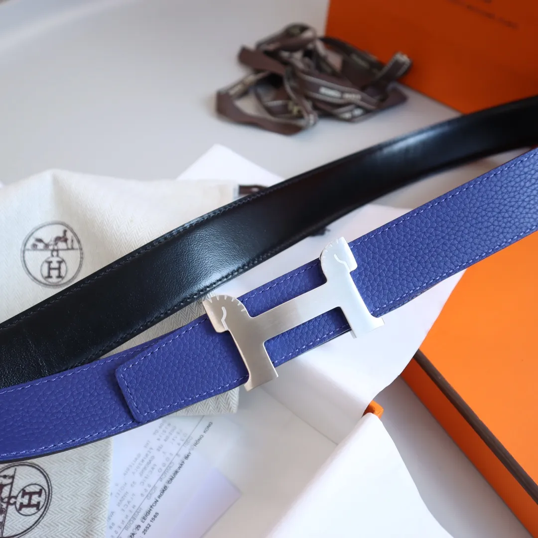 Hermès 新作ブルー革ベルトバックル - 画像 (6)