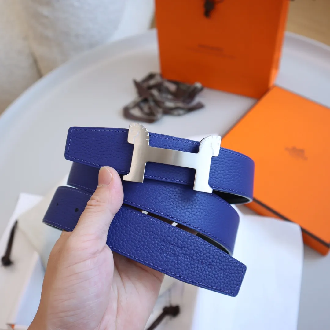 Hermès 新作ブルー革ベルトバックル - 画像 (10)