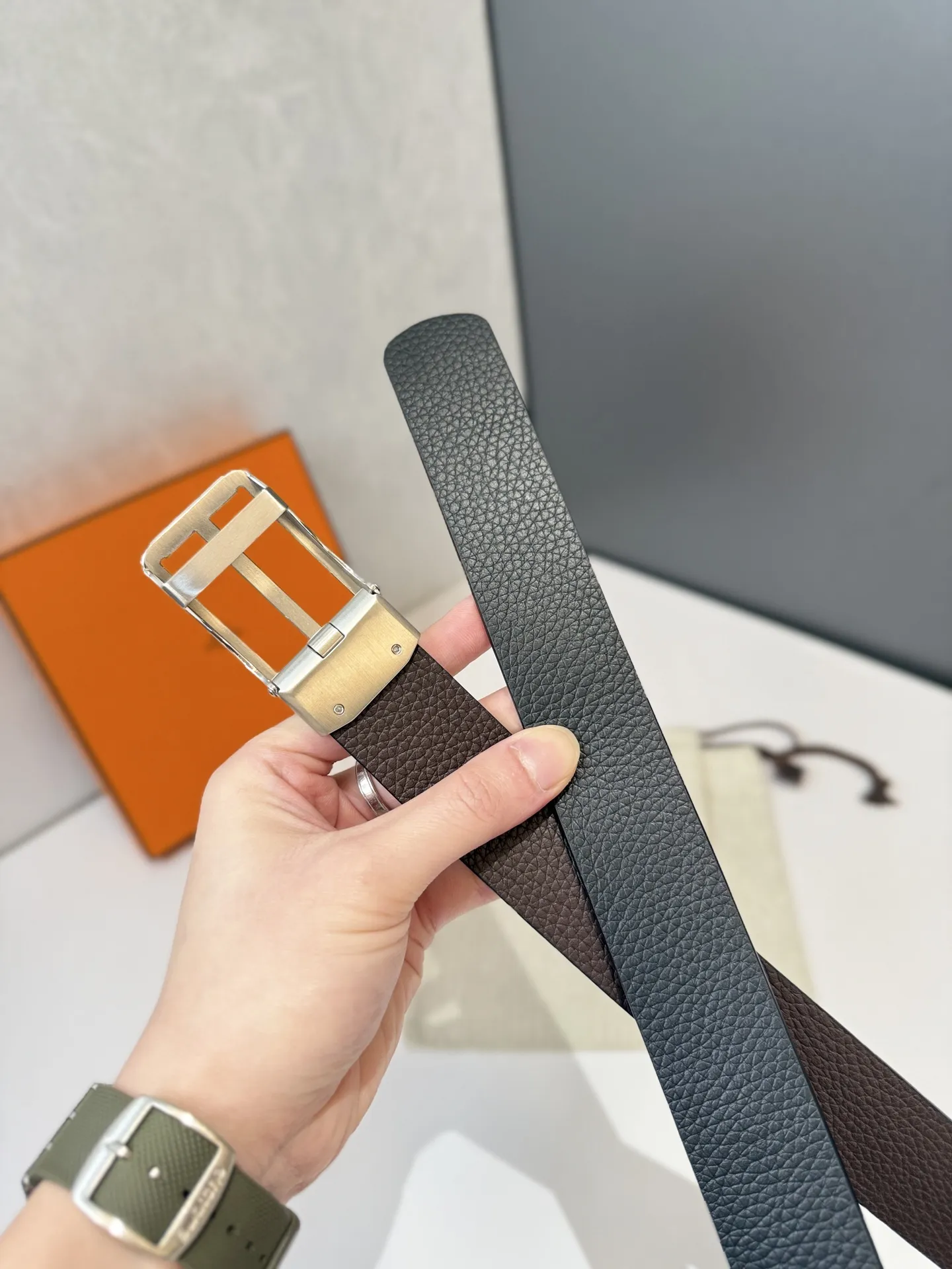 エルメス 新作 ブラック 自動スムーズバックルウエストベルト - 画像 (7)