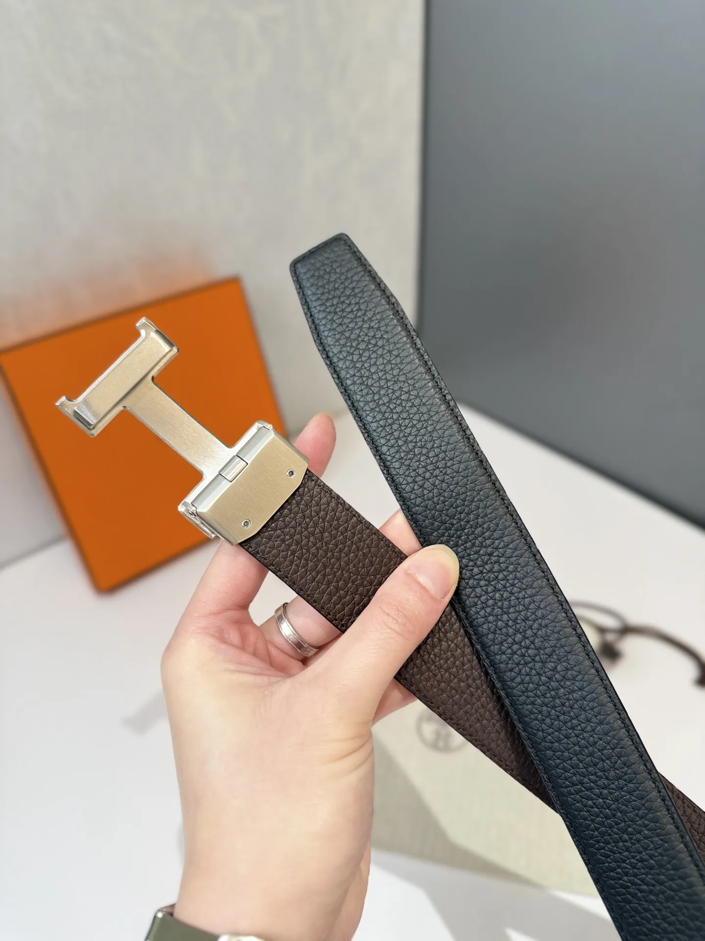 エルメス新作ブラック自動スムーズバックルベルト - 画像 (6)