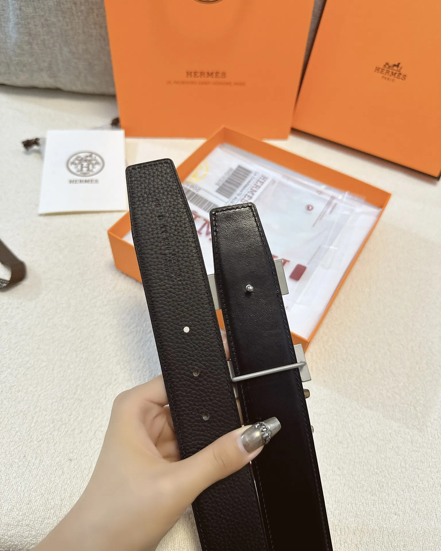 エルメス新作黒レザーベルトHバックル - 画像 (6)