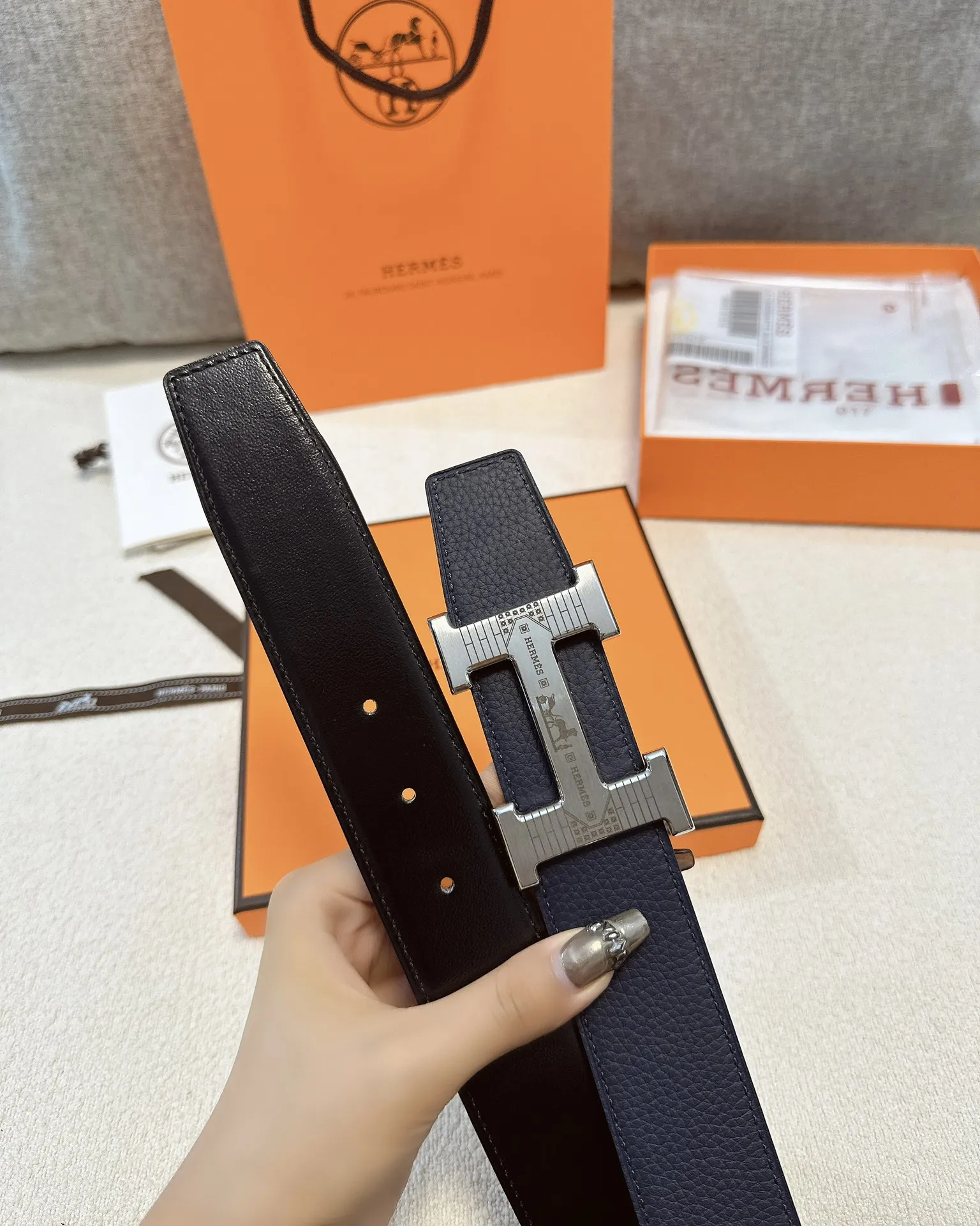 エルメス新作ブルーダブルフェイスベルト - 画像 (3)