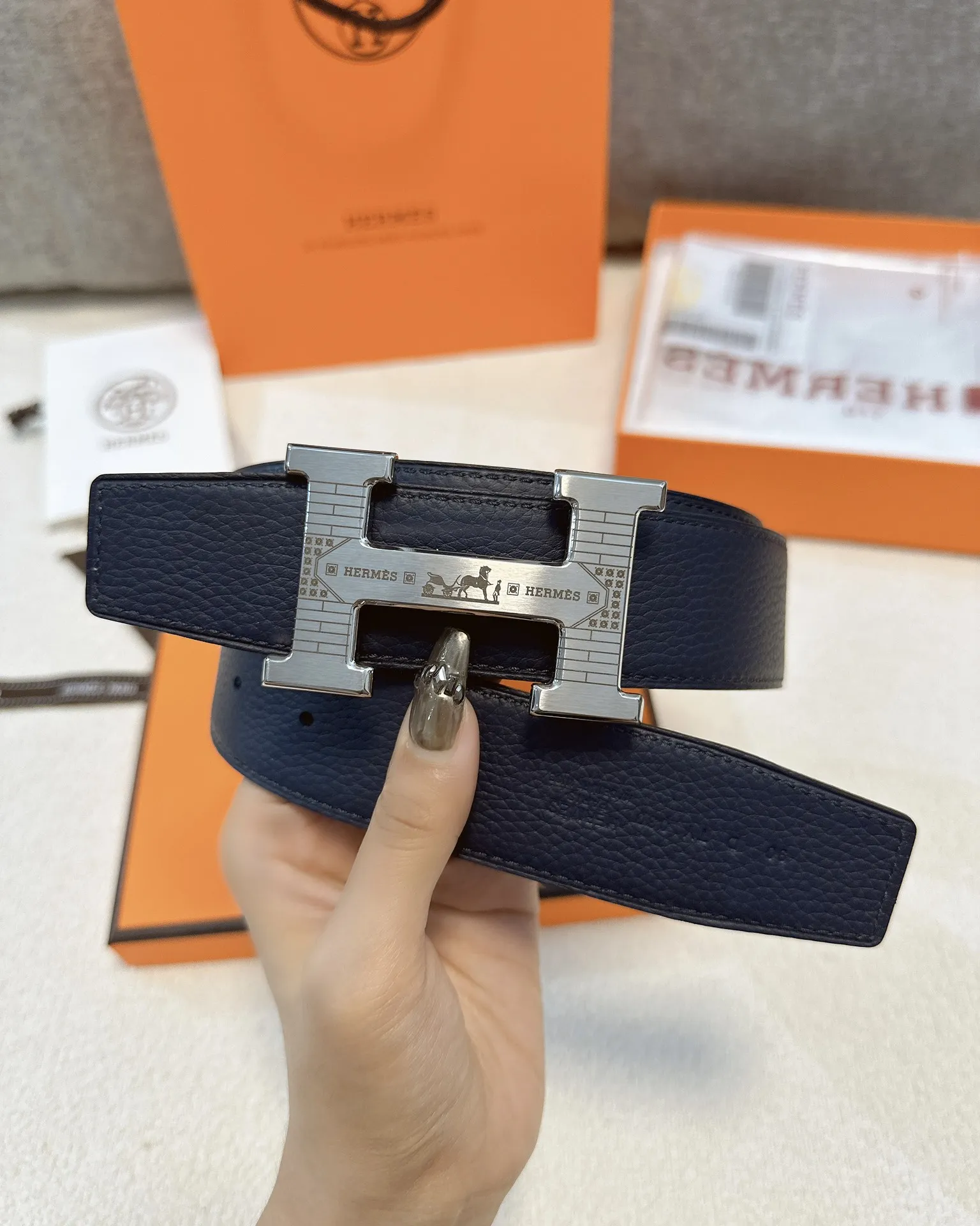 エルメス新作ブルーダブルフェイスベルト - 画像 (4)