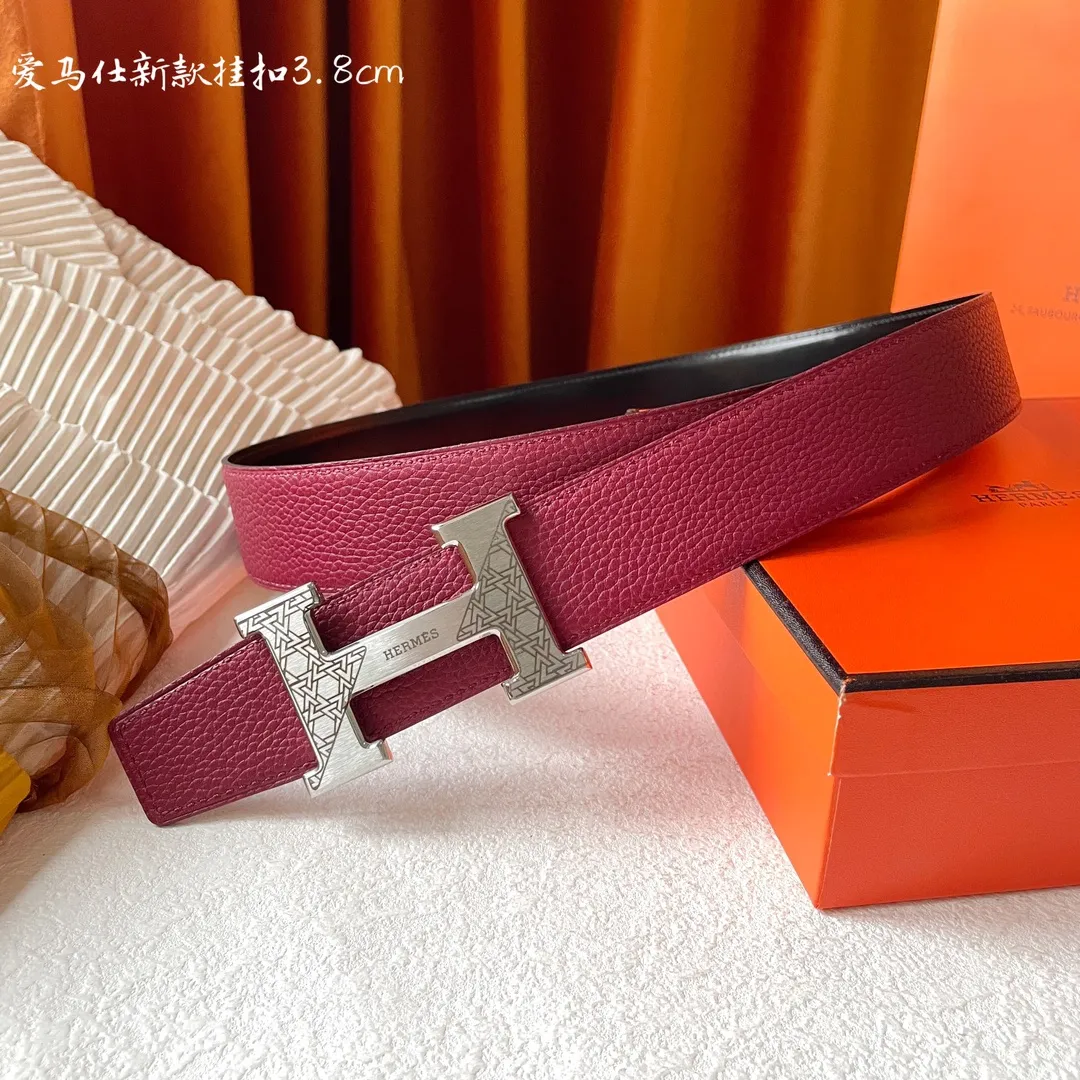 エルメス新作ピンクベルトHバックル