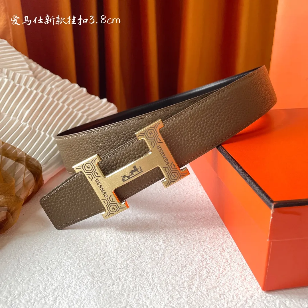 エルメス新作レザーベルトH金具