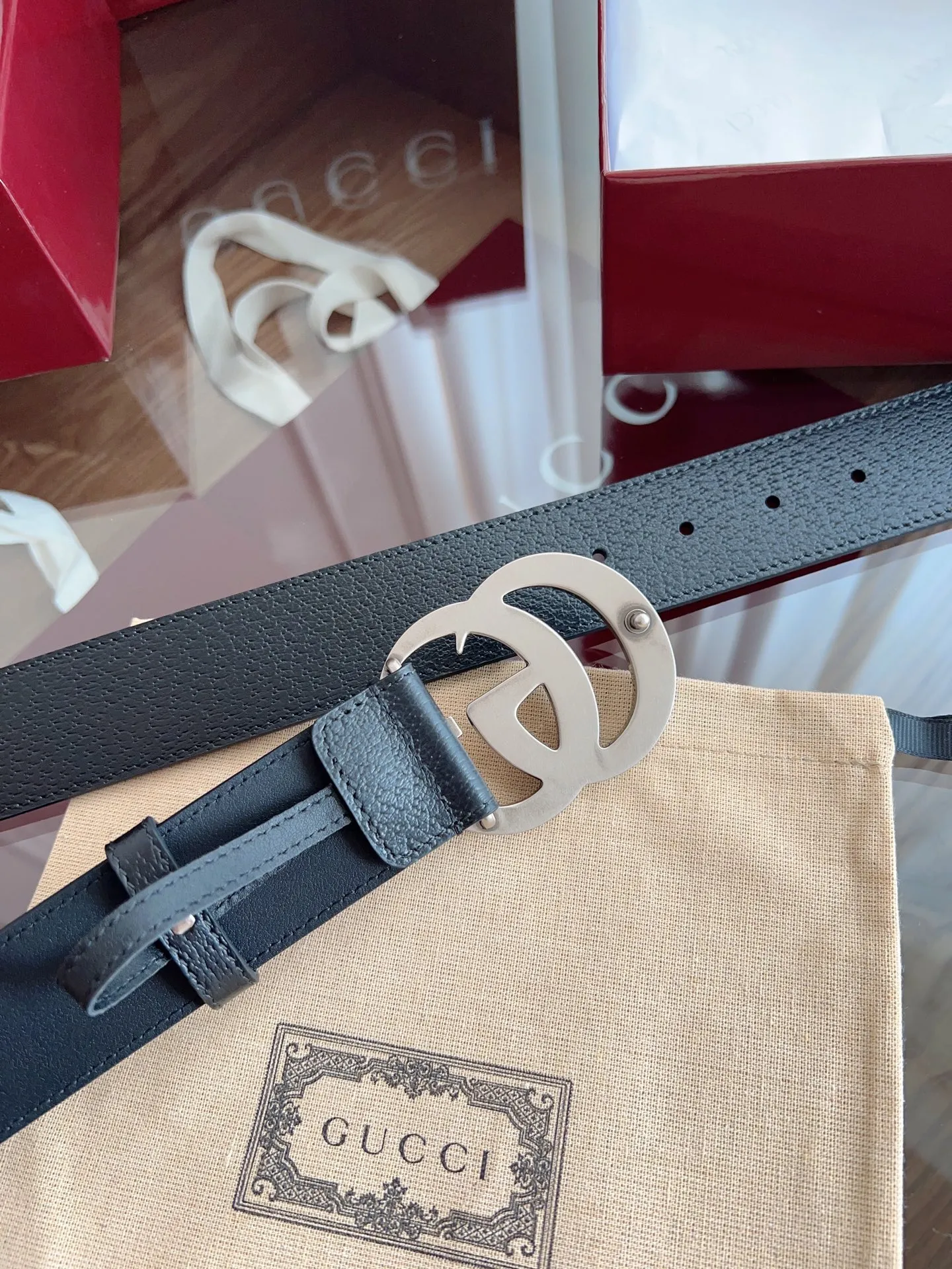 GUCCI 新作黒ワイルドピッグレザーベルト - 画像 (5)