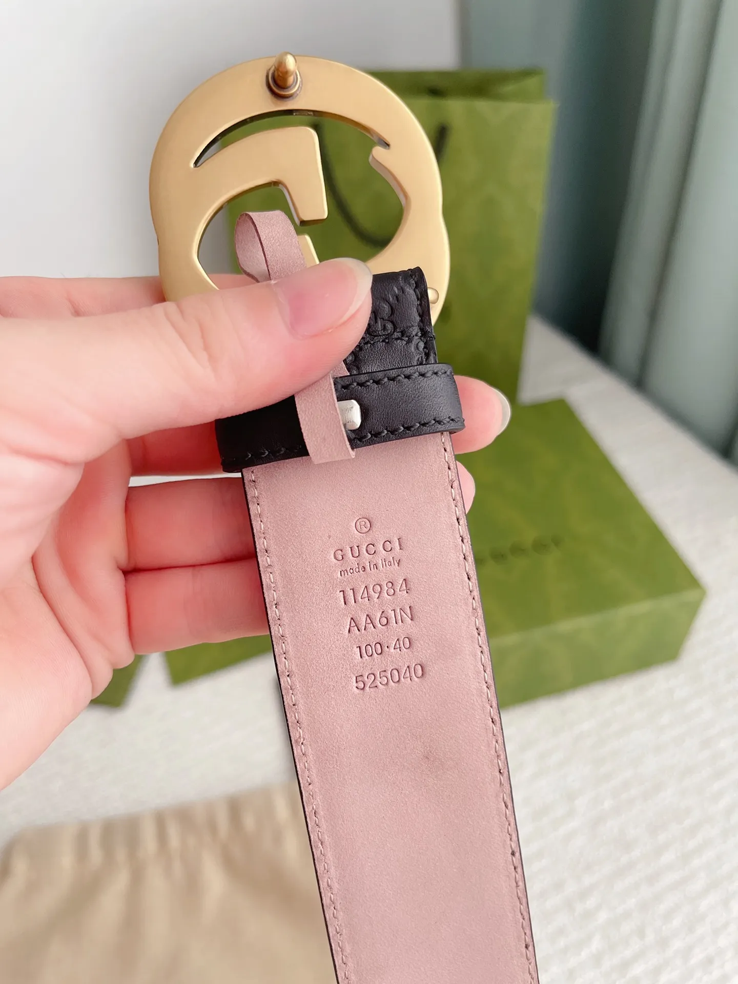 Gucci 新作黒レザーベルトゴールドバックル - 画像 (8)