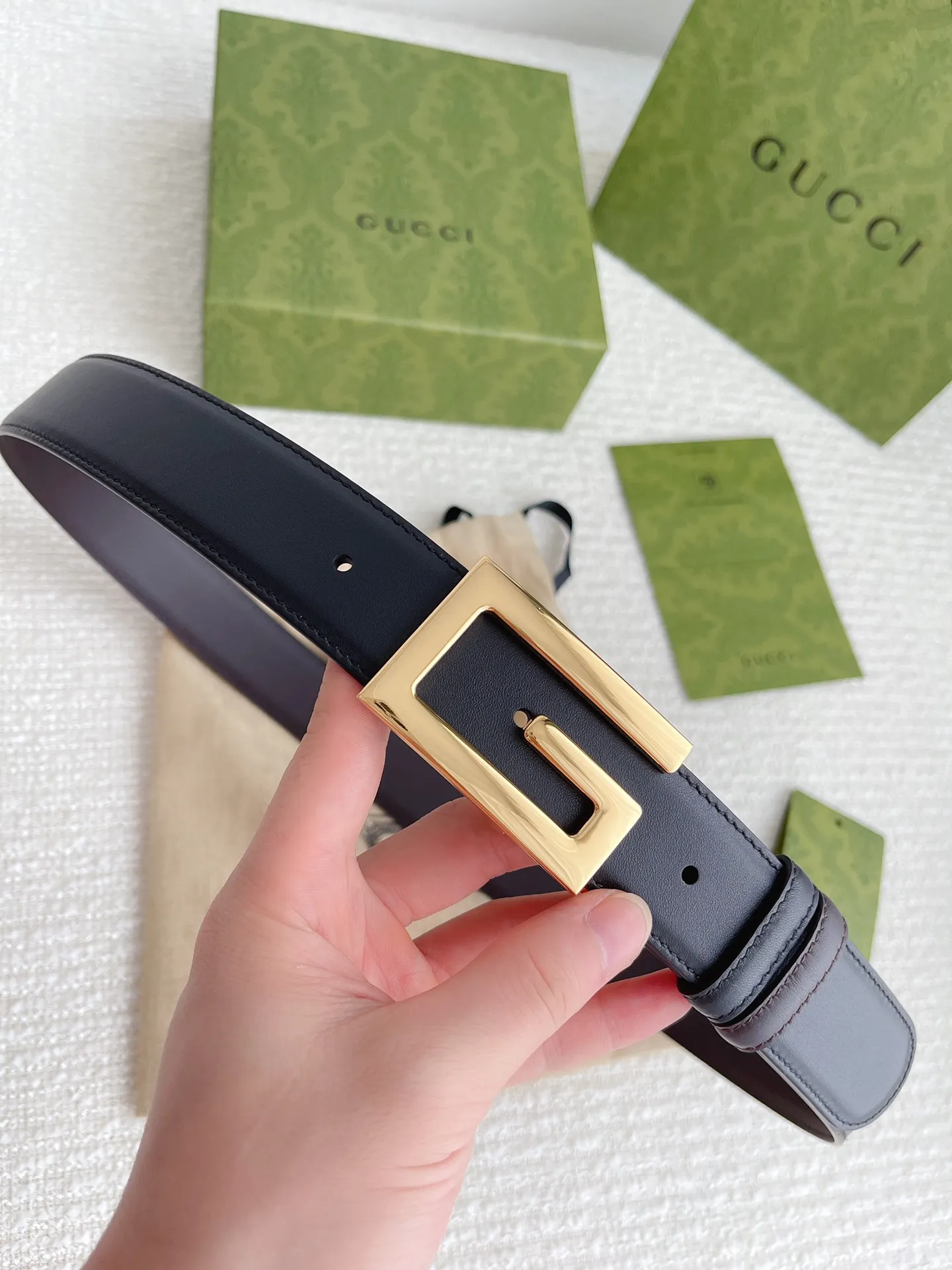 Gucci 新作3.5cm黒コーヒー2面ベルト - 画像 (3)