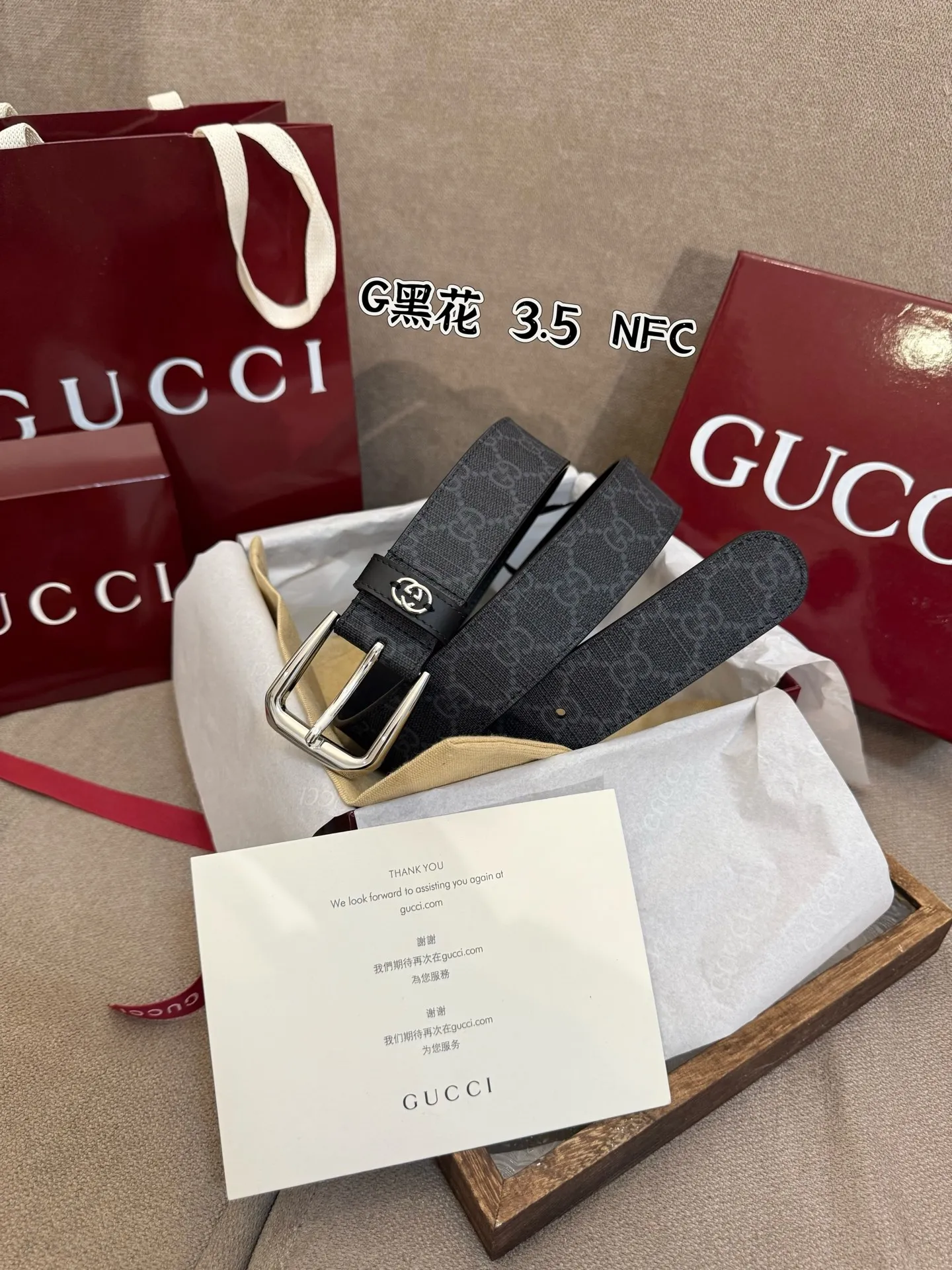 Gucci 新作黒PVCベルトGGバックル - 画像 (7)