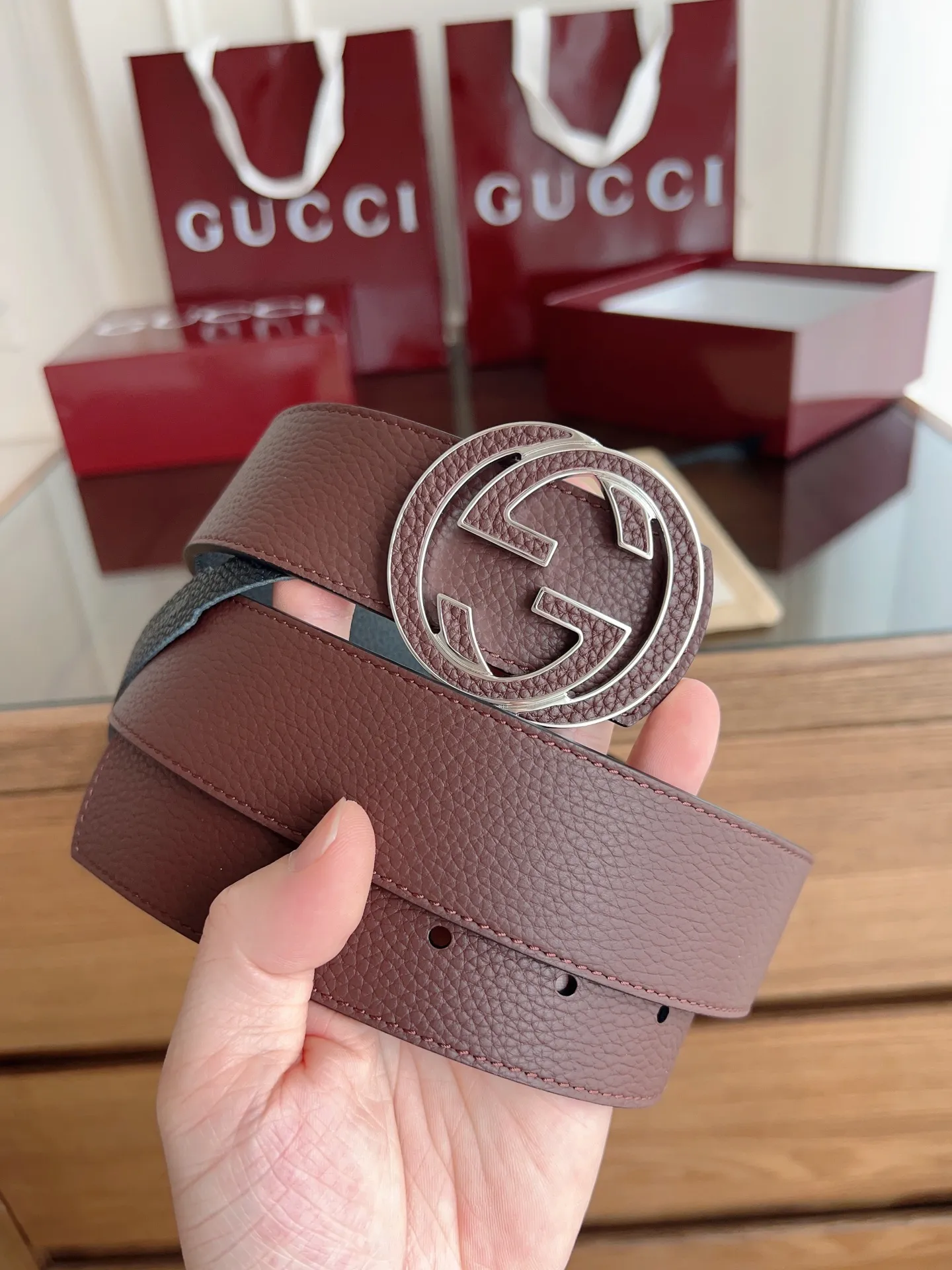 Gucci 新作ダークブラウンベルト 4cm幅 - 画像 (4)