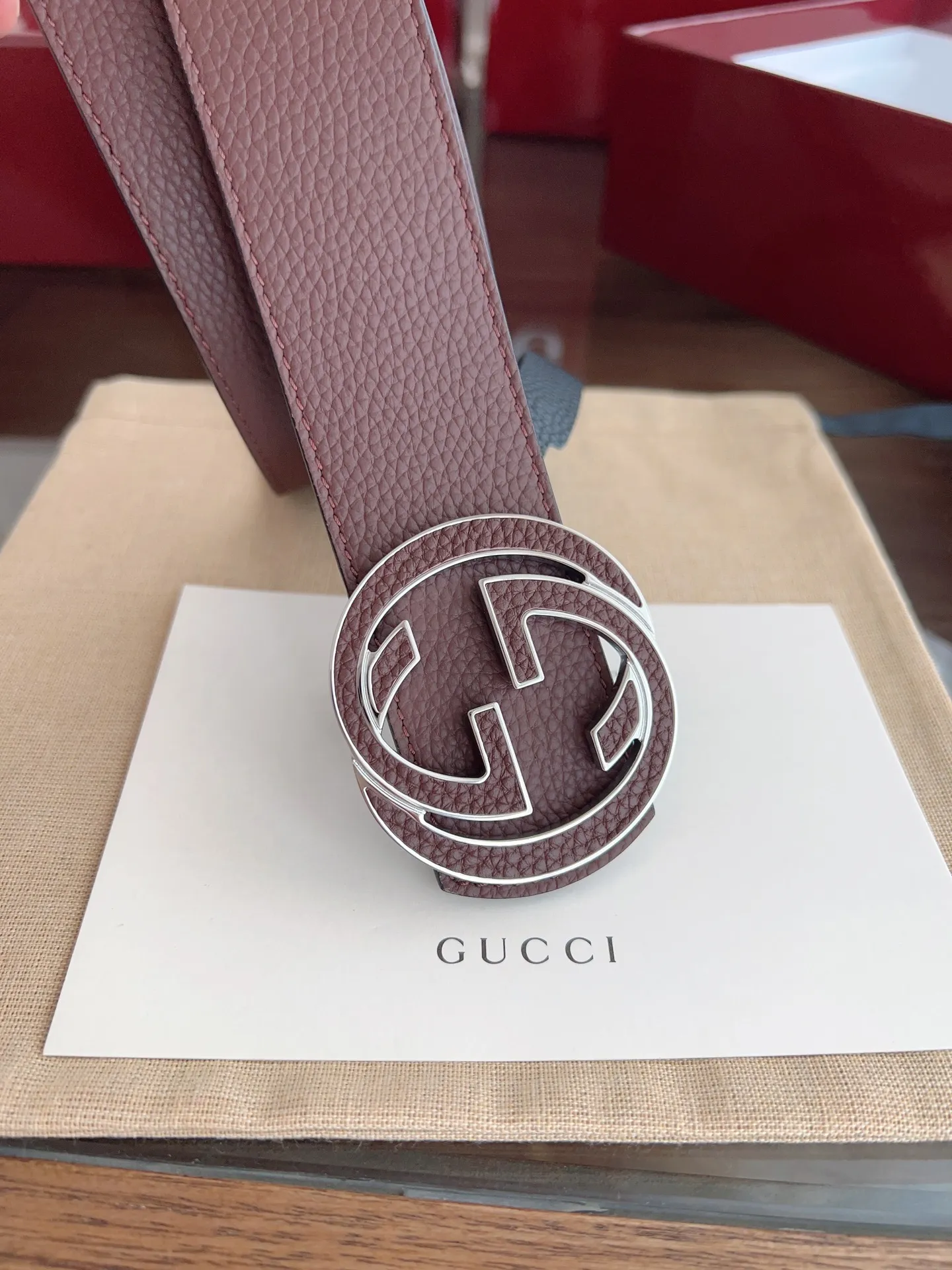 Gucci 新作ダークブラウンベルト 4cm幅 - 画像 (5)