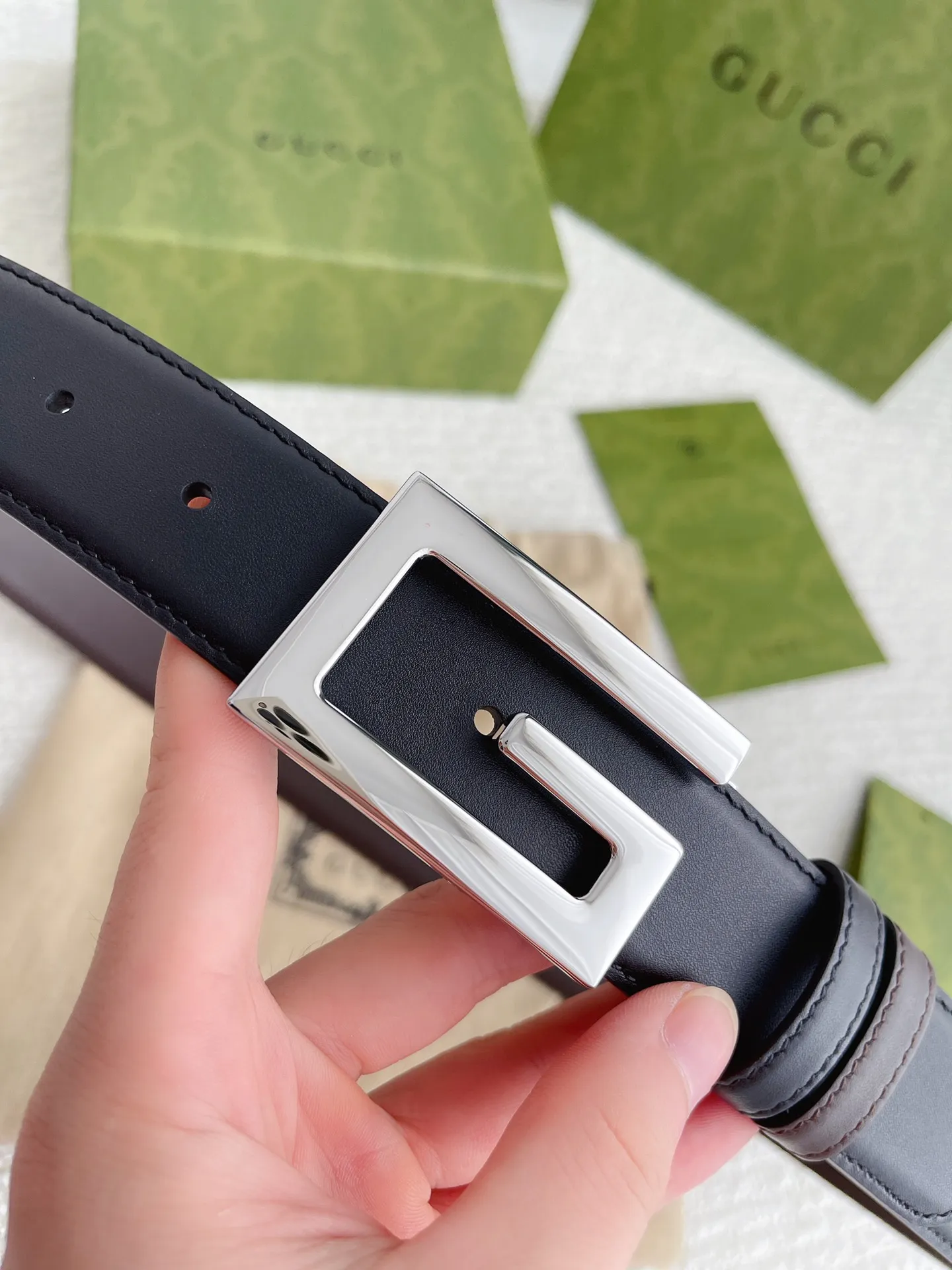 Gucci 新作3.5cm 黒コーヒー ダブルGベルト - 画像 (4)